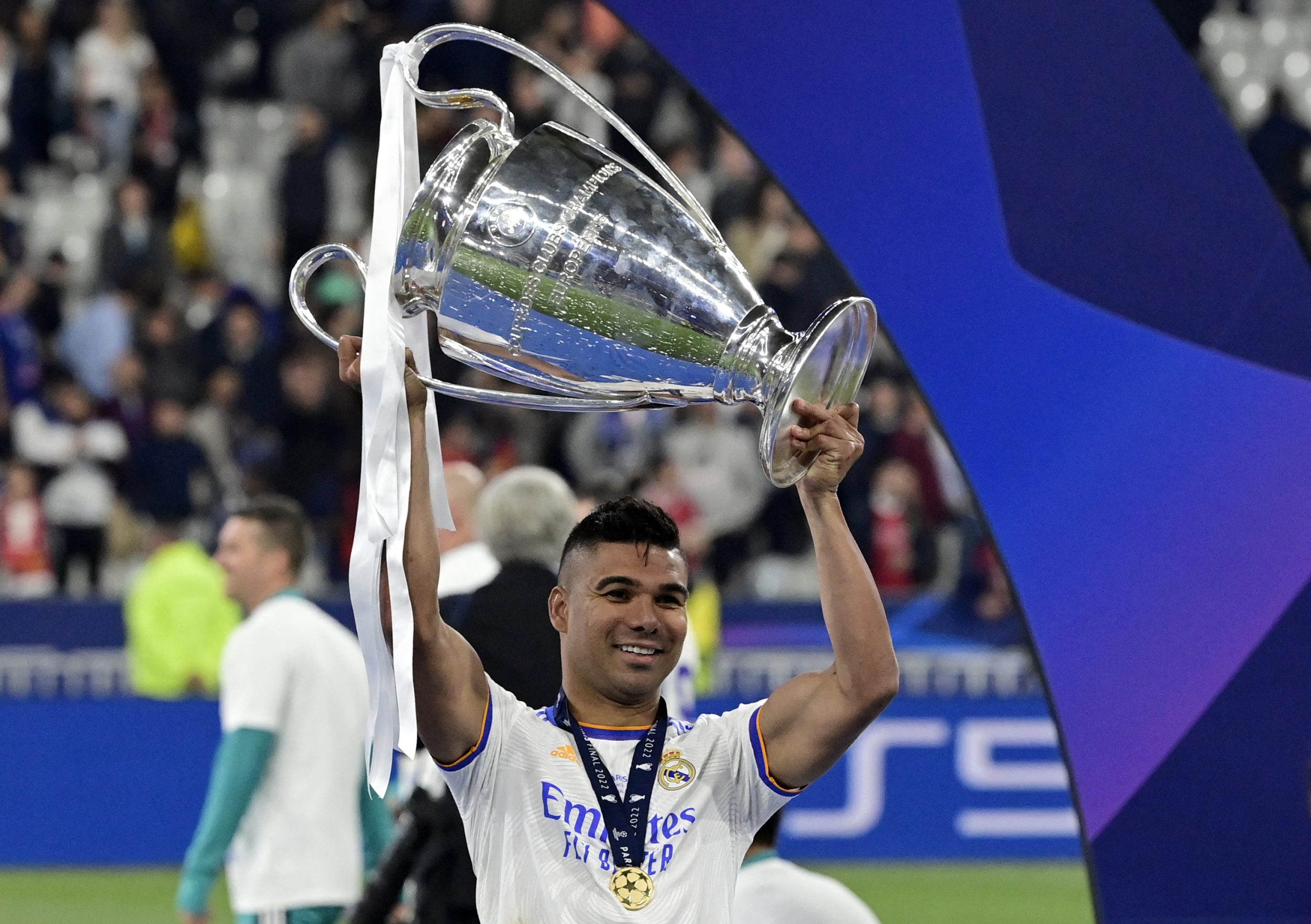 Enfim, um médio. Manchester United anuncia “princípio de acordo” por Casemiro