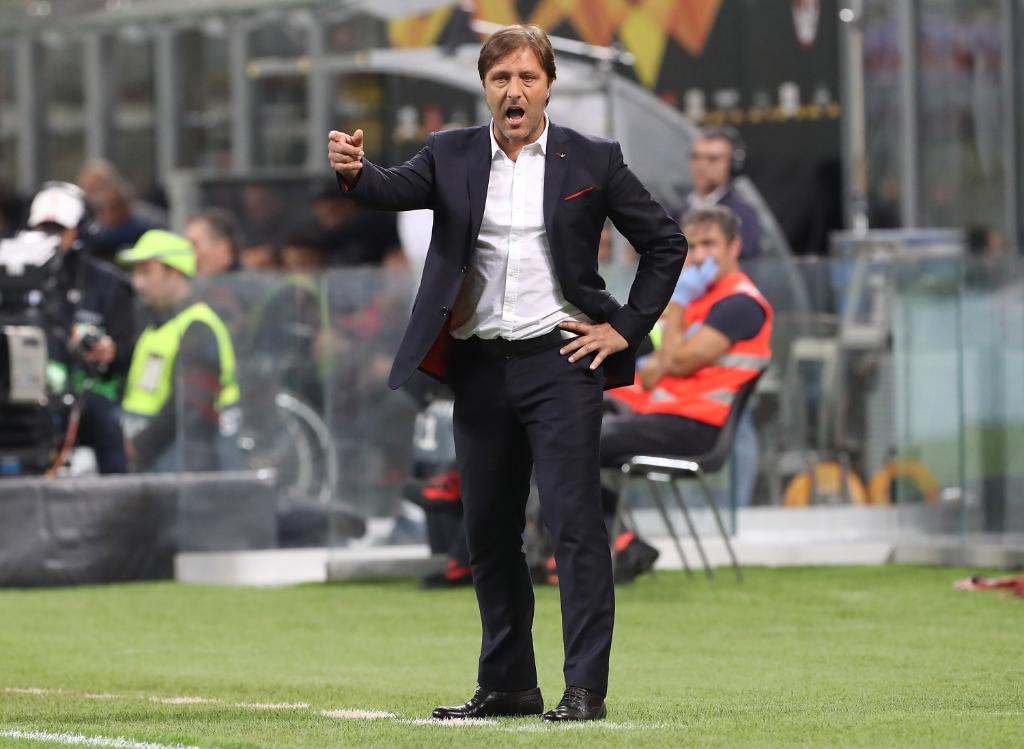 Olympiacos, de Pedro Martins, vence e consolida segundo lugar na Grécia