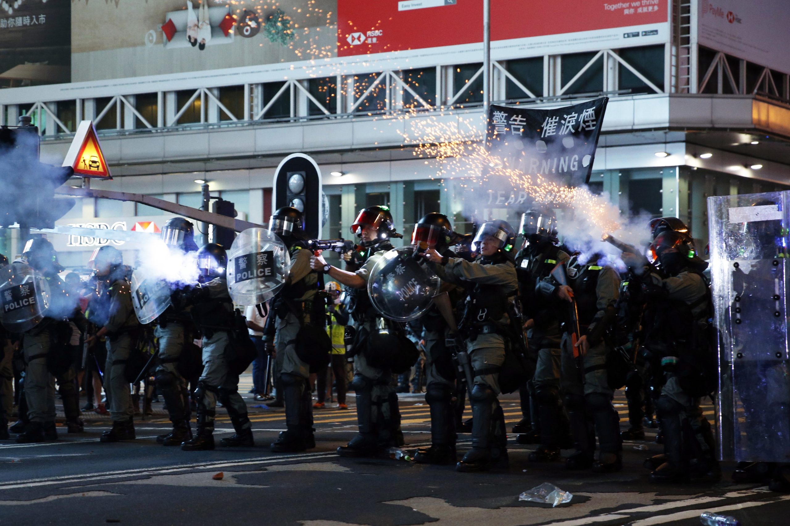 Hong Kong: O que os jornais chineses querem dizer quando apelam a uma “linha mais dura”