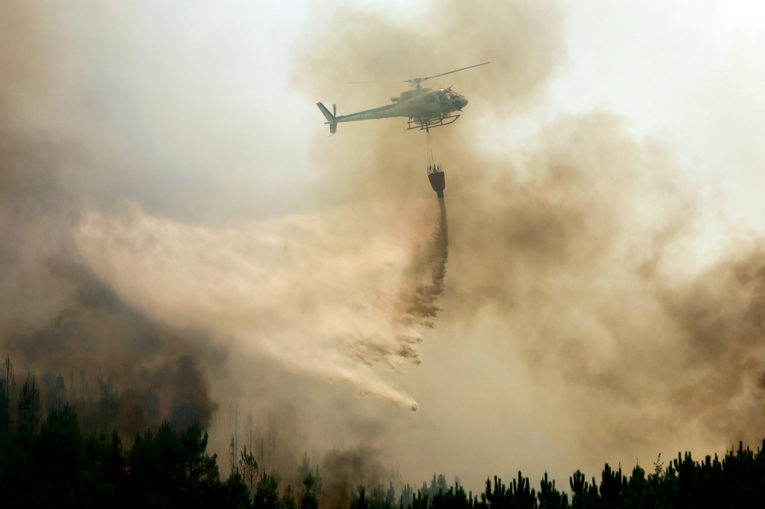 Suécia enviará dois aviões para apoiar combate aos incêndios em Portugal. Chegada prevista para domingo