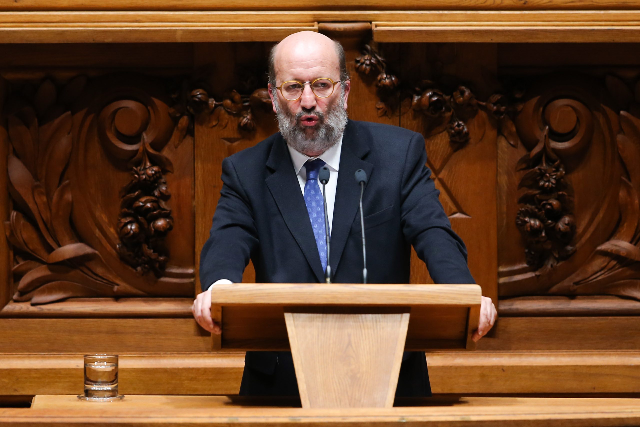Ministro do Ambiente afirma que Portugal vai apostar na energia solar