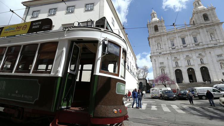Um em cada 11 portugueses está ligado ao turismo