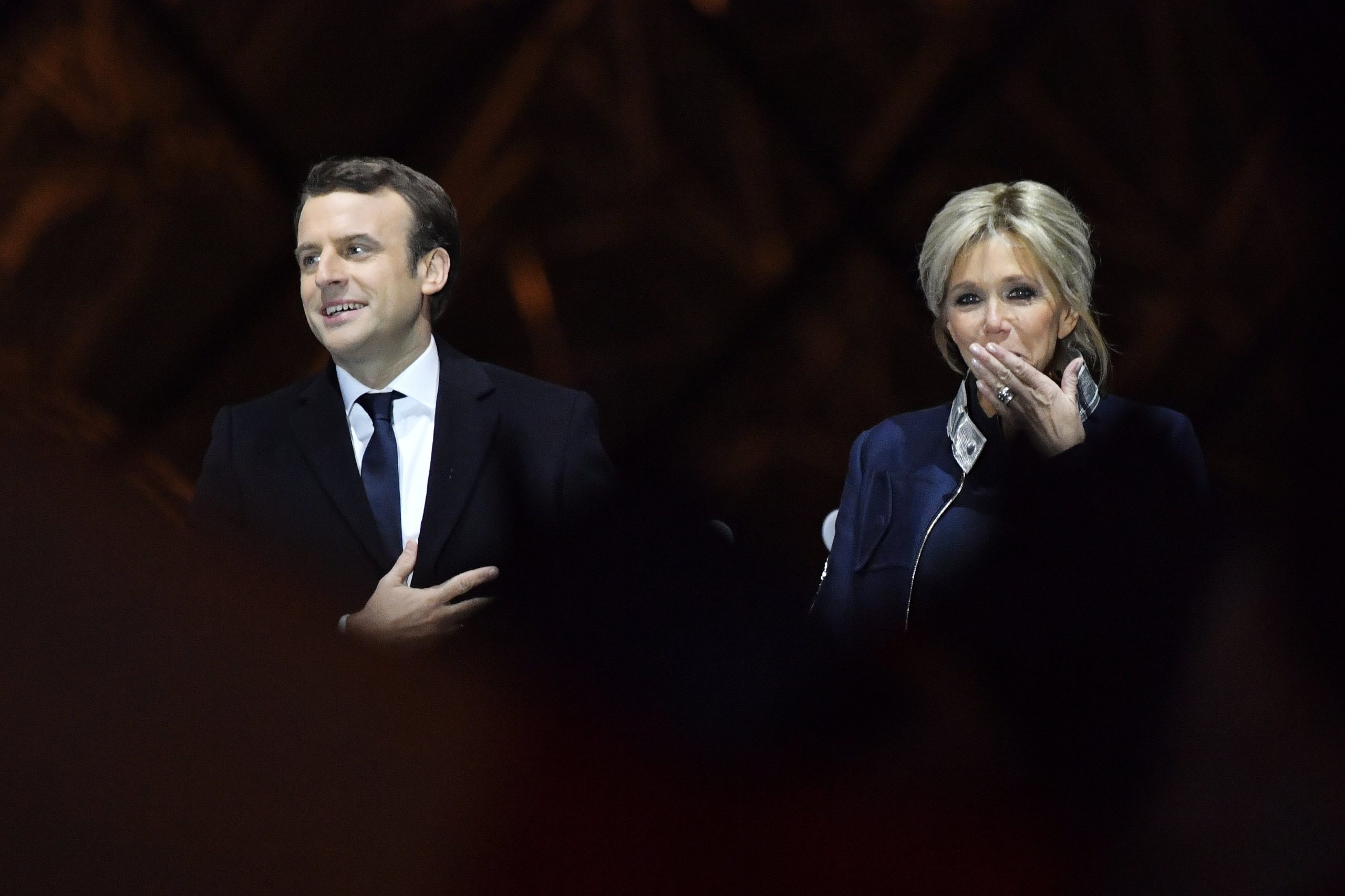 Macron: “Não vamos ceder ao medo e à divisão”