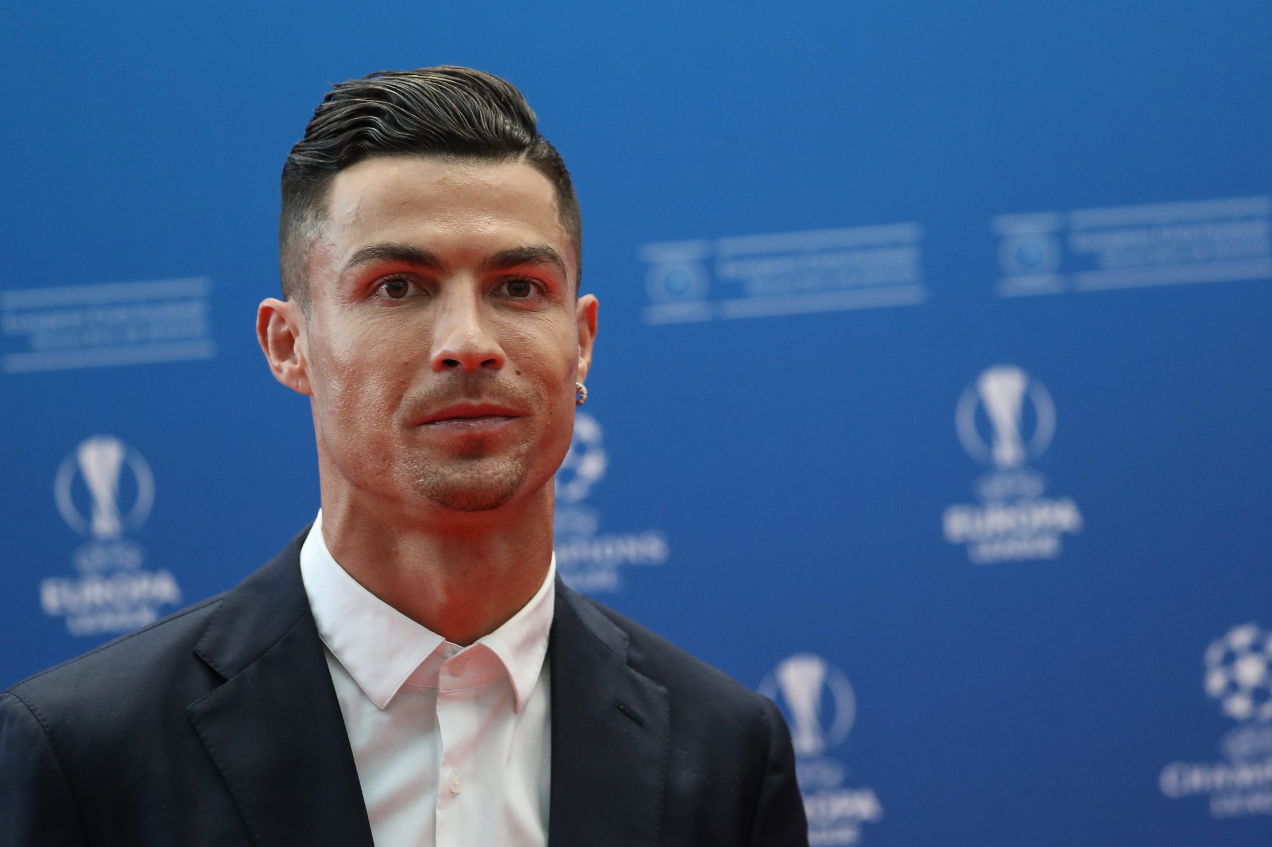 Conselho para os Refugiados pede a Ronaldo que ajude português acusado de auxílio à imigração ilegal