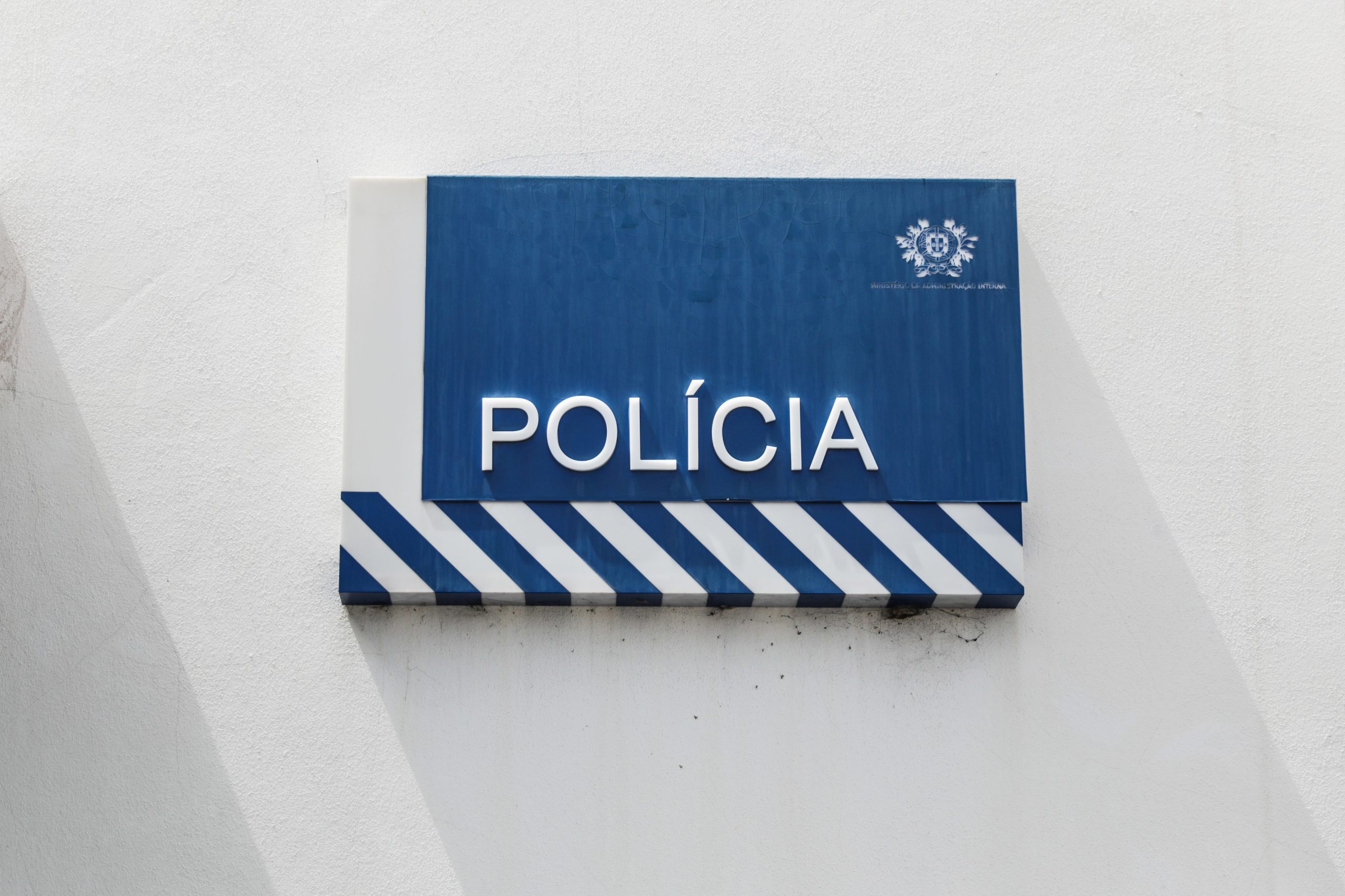 Reclamação contra a alteração de números de telefone das esquadras da PSP de Lisboa