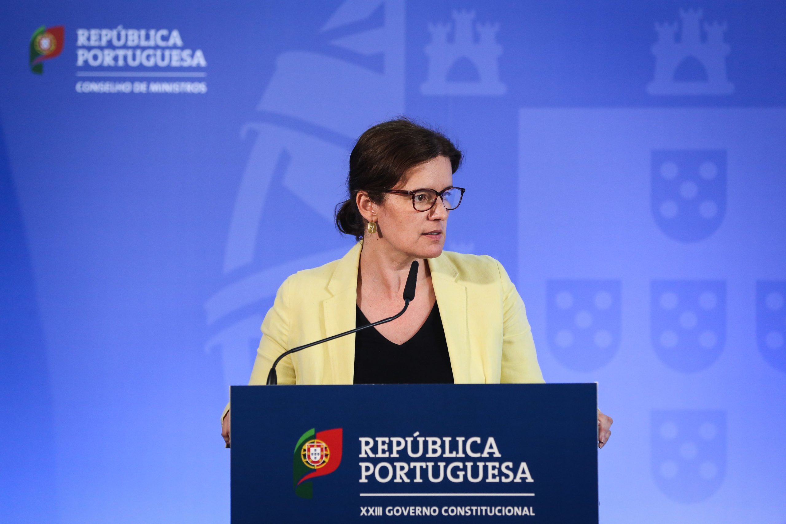 Covid-19: Governo avalia aumento de casos, mas não avança para já com medidas adicionais