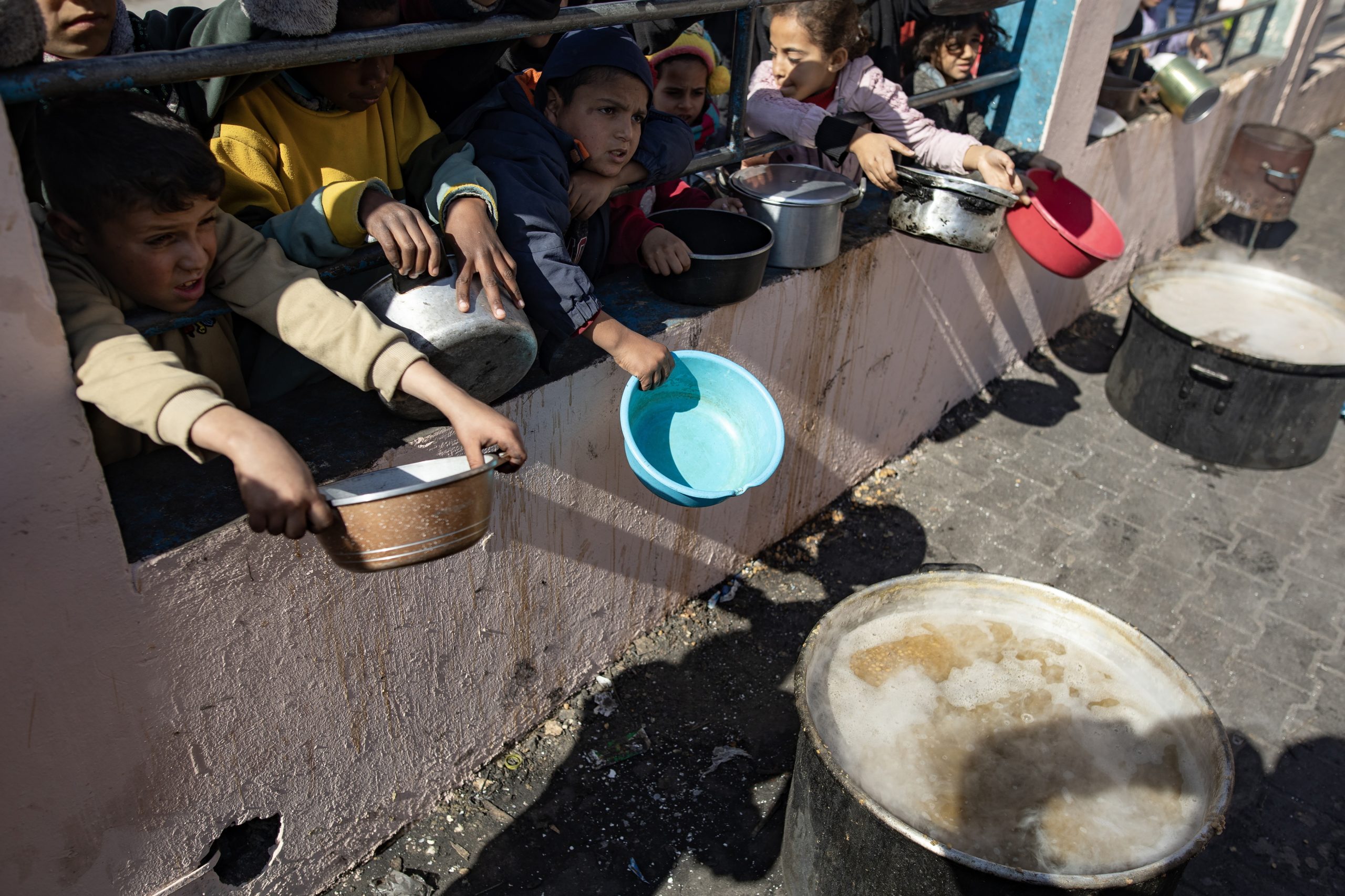 Já são dez as crianças que oficialmente morrem de fome em Gaza