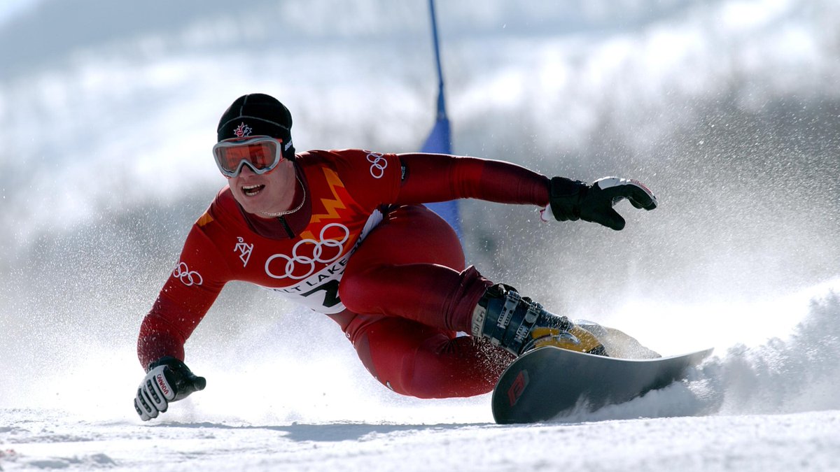 Ex-atleta olímpico do Canadá procurado pelo FBI por suspeita de tráfico de droga e homicídio