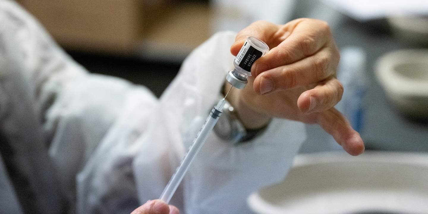 Monkeypox: DGS define grupos prioritários para vacinação preventiva