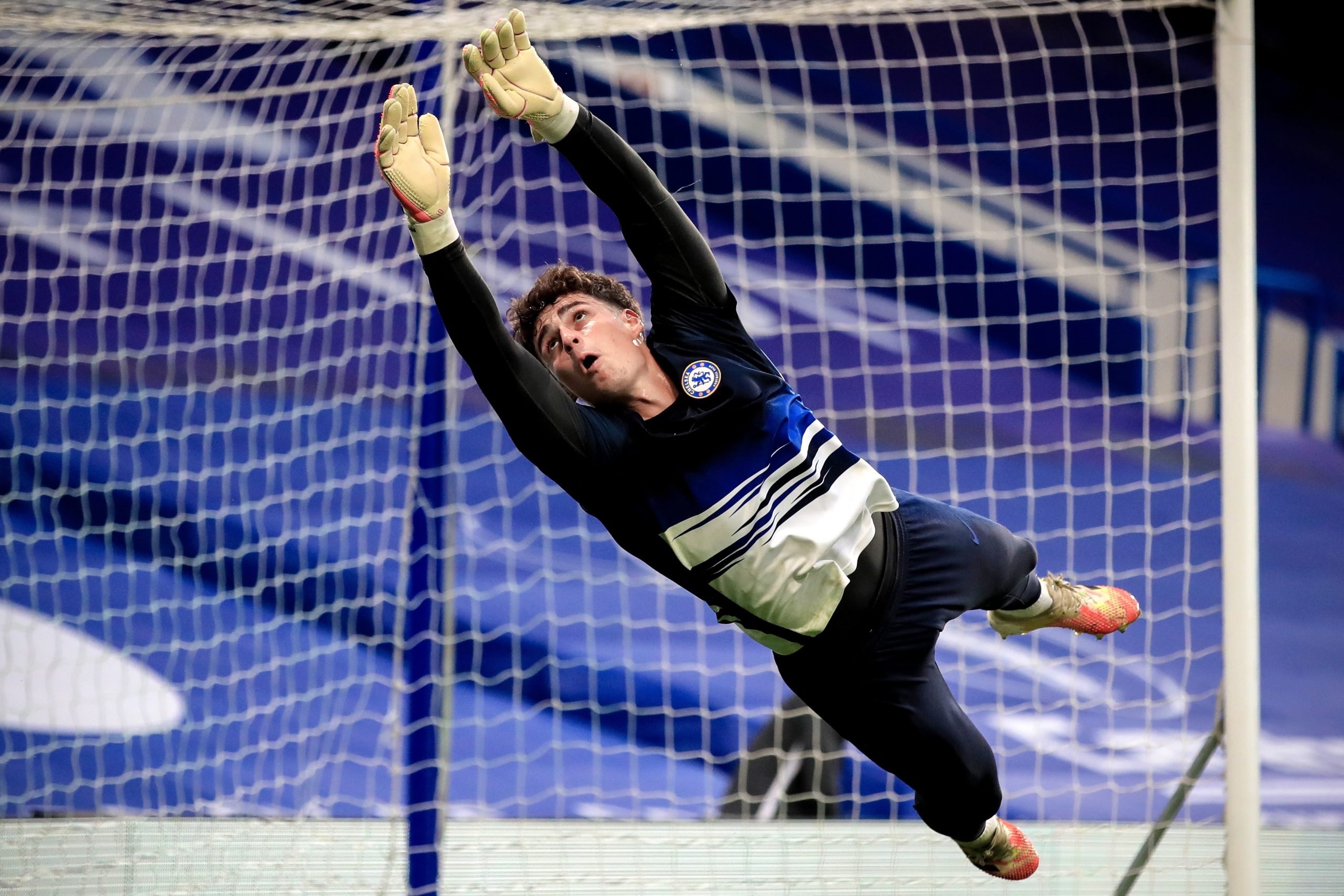 Guarda-redes Kepa no Real Madrid por empréstimo do Chelsea