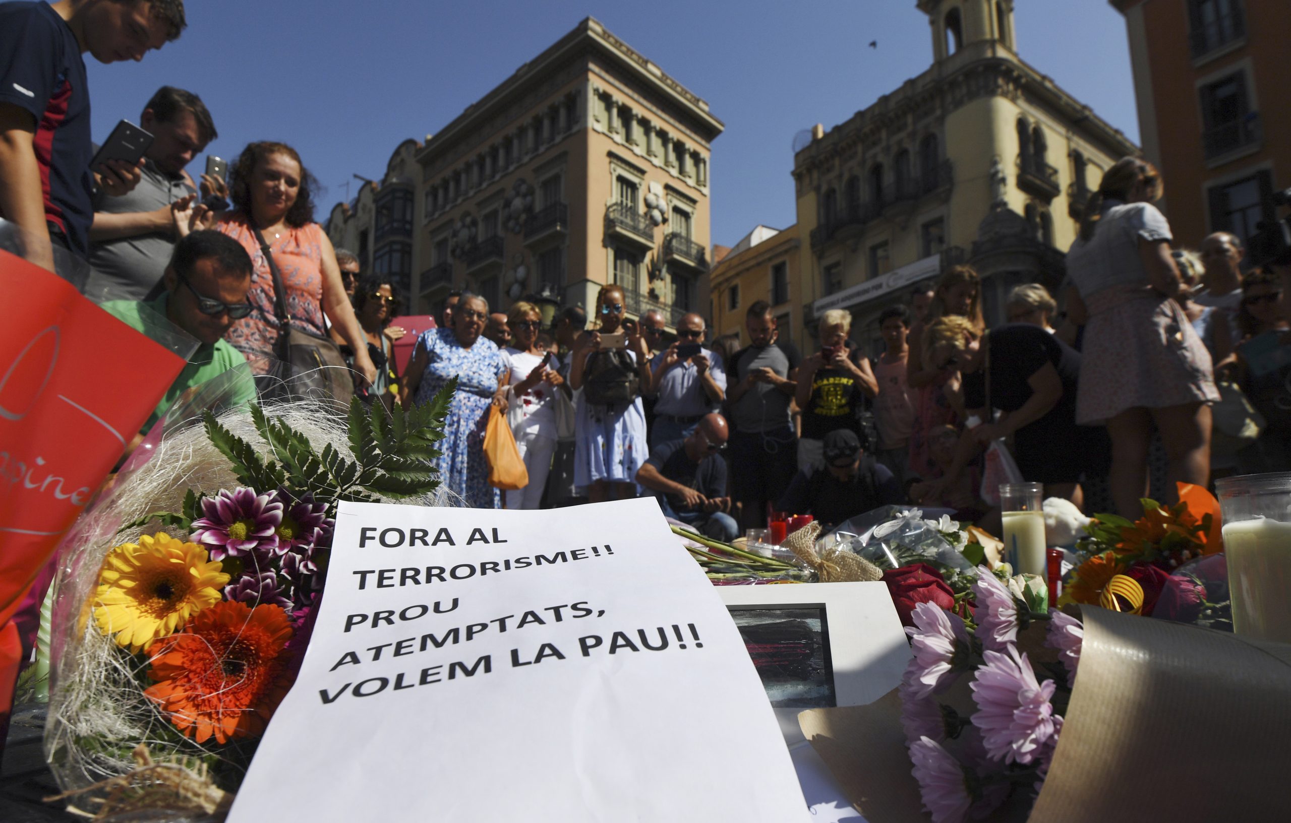 Em Marrocos, a família de Driss e Moussa Oukabir está em choque. “Estamos consternados, totalmente devastados”