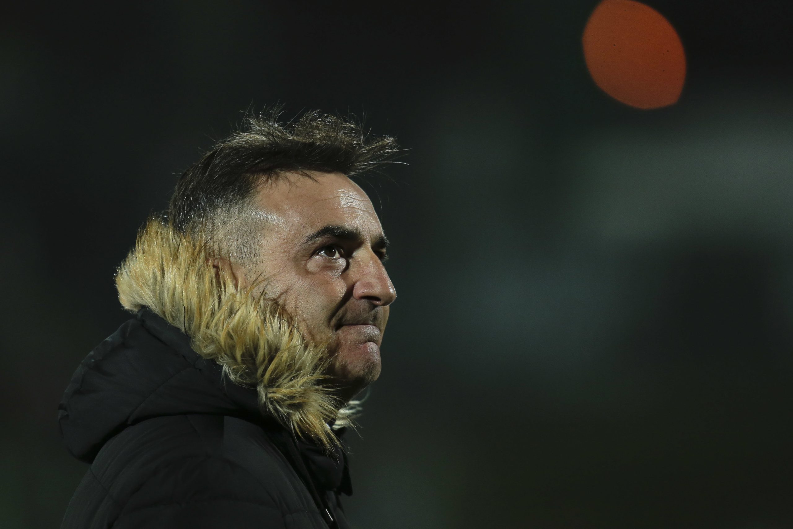Carlos Carvalhal agredido durante tentativa de assalto