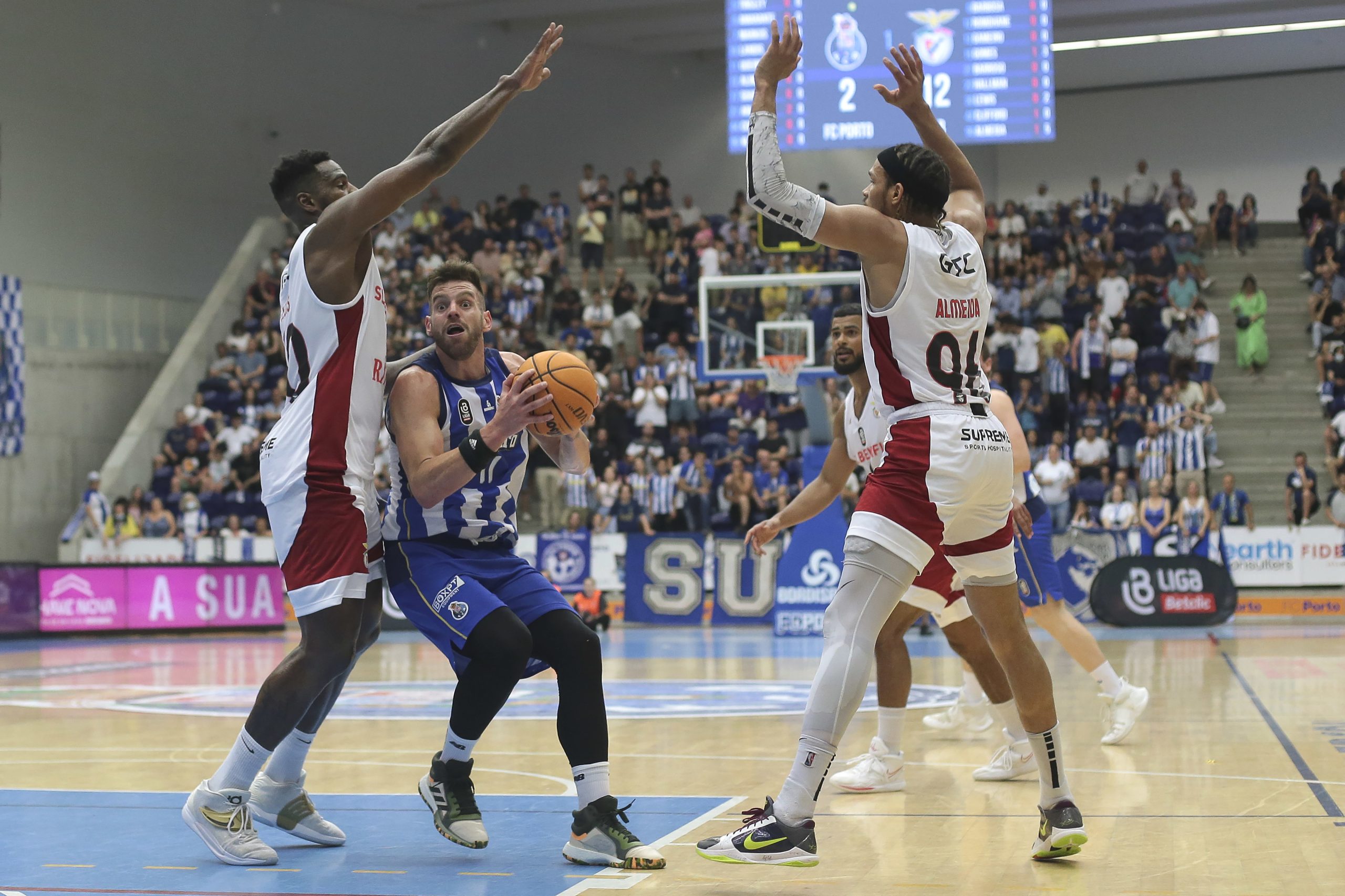 Benfica sagra-se campeão nacional de basquetebol pela 28.ª vez