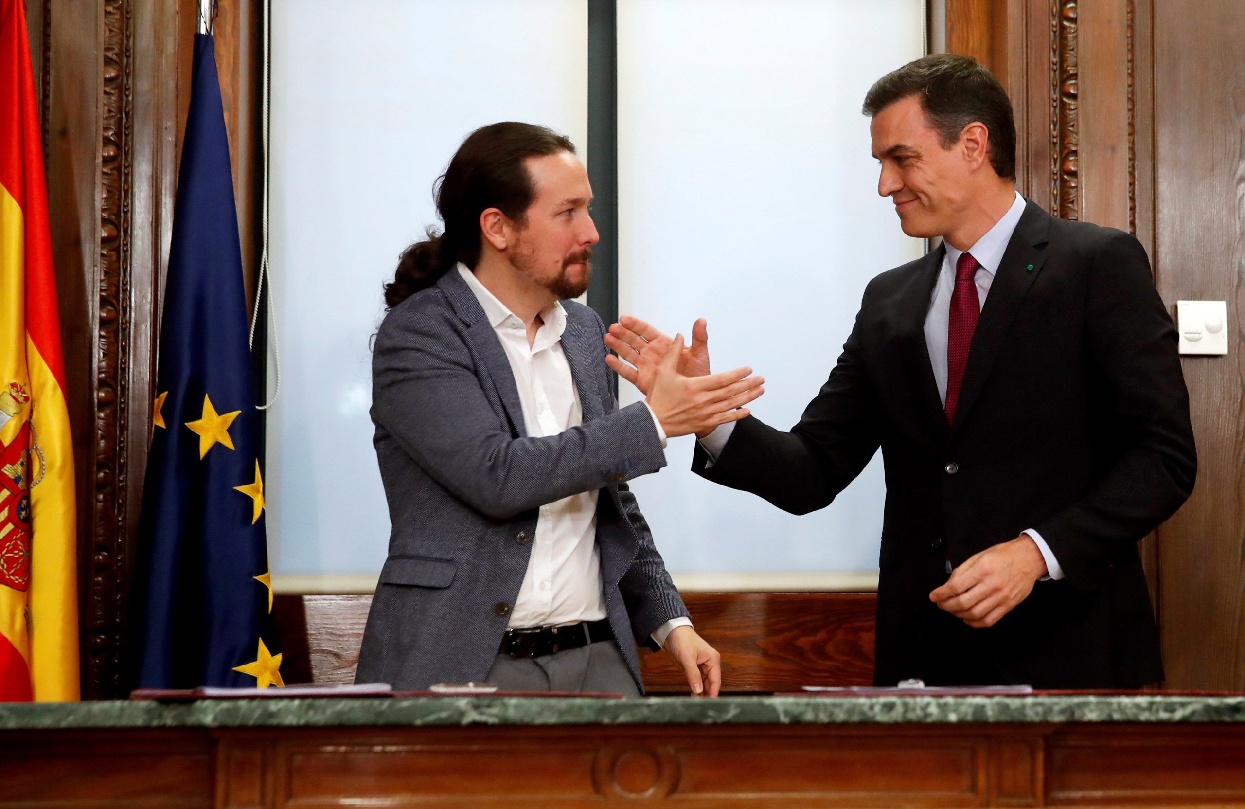 Sánchez coloca diálogo com Catalunha como prioridade de Governo