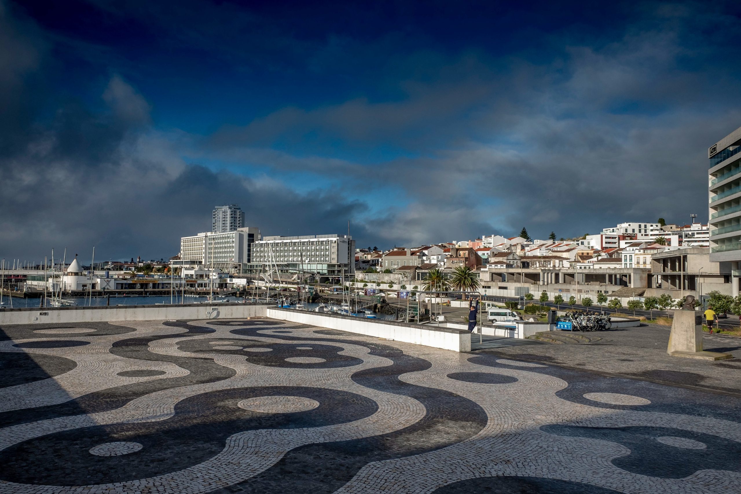 Covid-19: Comissão de acompanhamento não recomenda confinamento geral nos Açores