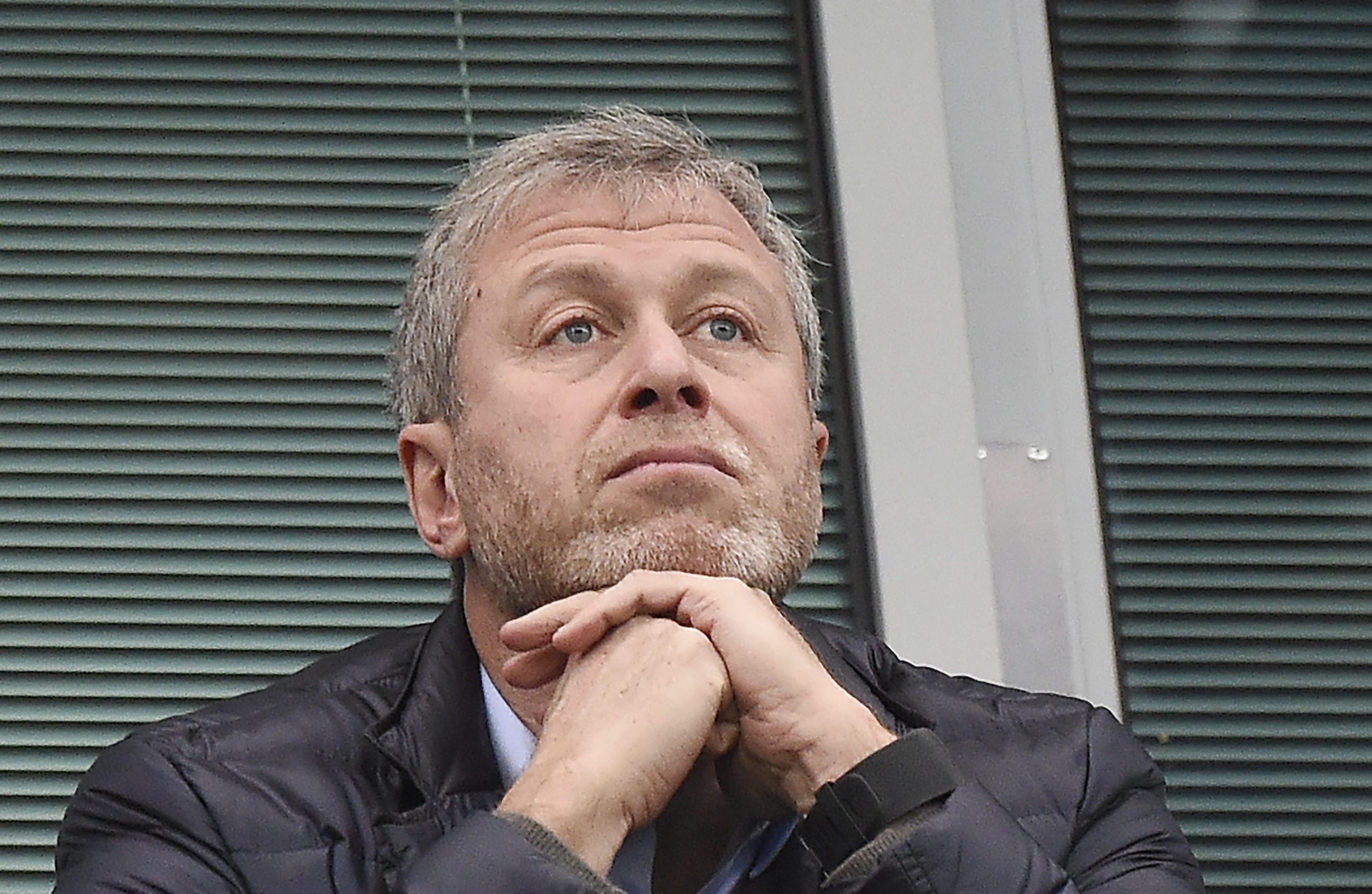 De oligarca russo a mediador envenenado. Como é que Roman Abramovich chegou até aqui?