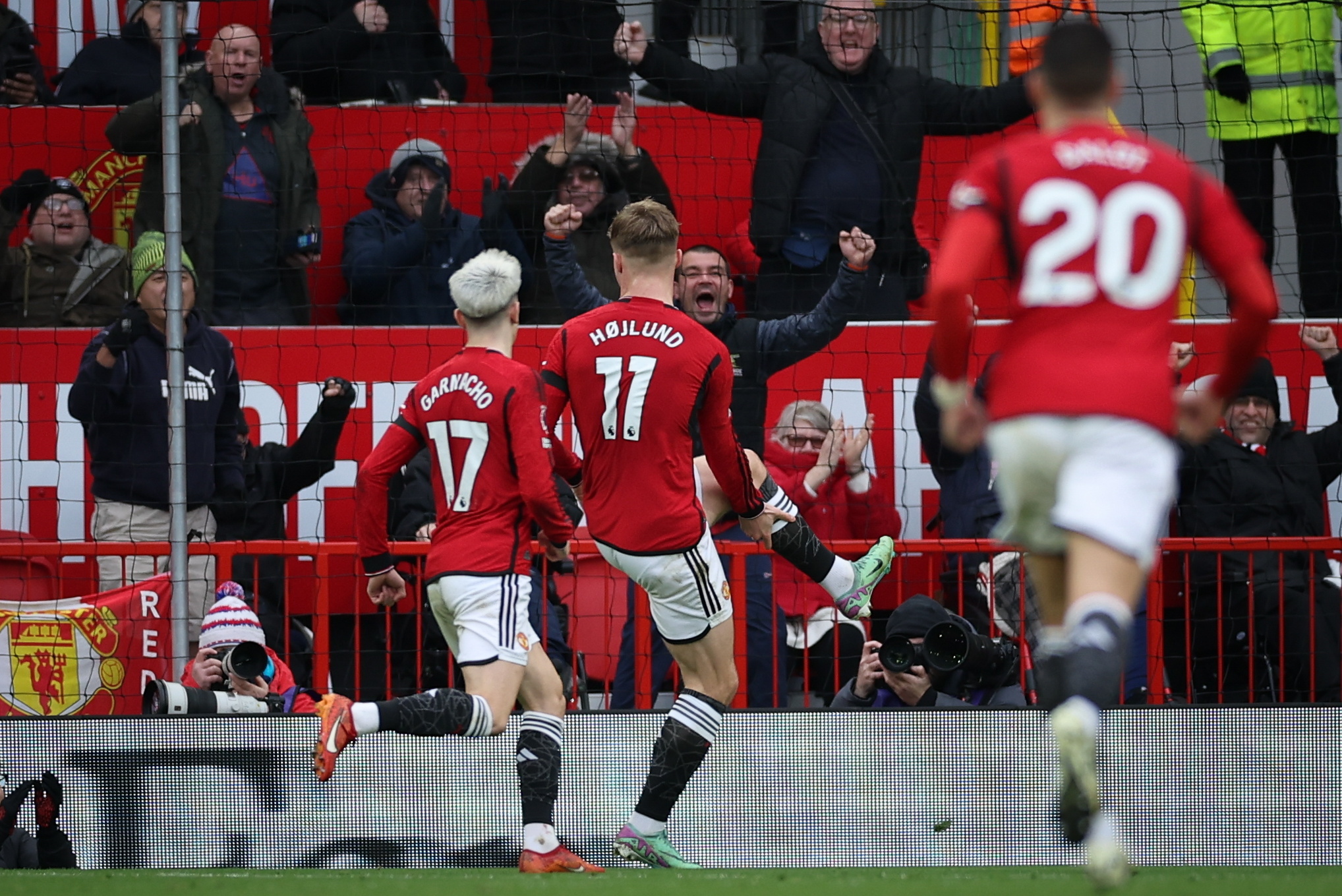 Premier League aprova venda de 25% do Manchester United