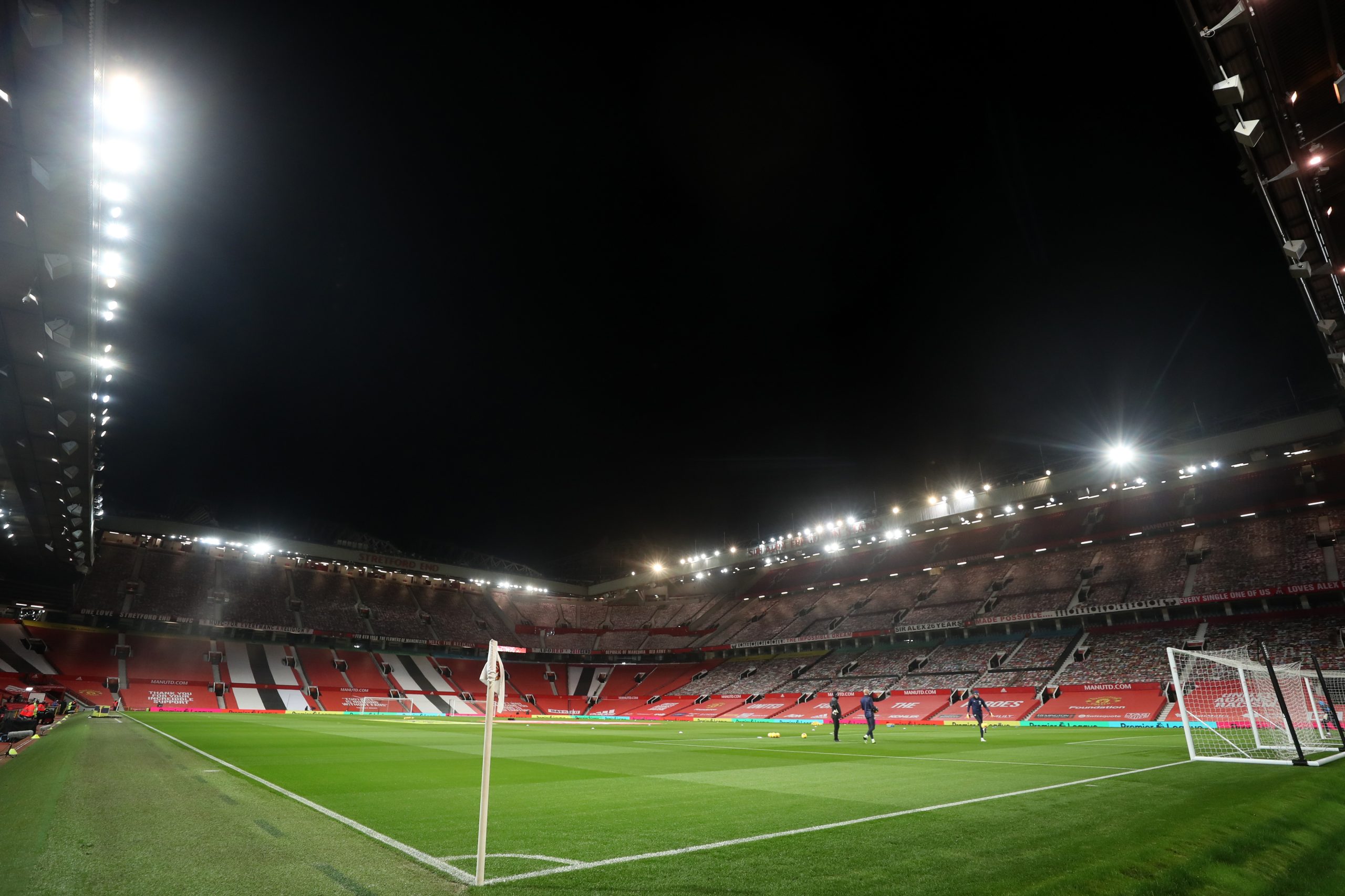 Glazers dão instruções a bancos para encontrar novos investidores para o Manchester United