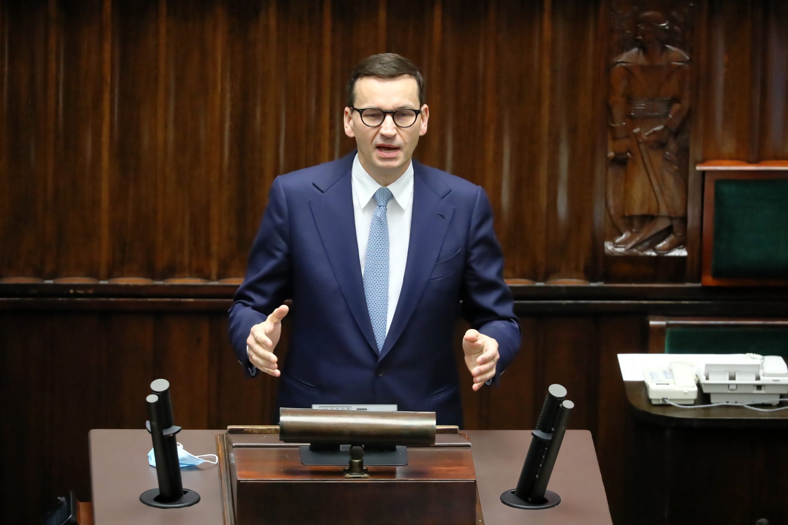 Primeiro-ministro polaco chama ao gasoduto Nord Stream 2 “instrumento de chantagem de Moscovo”