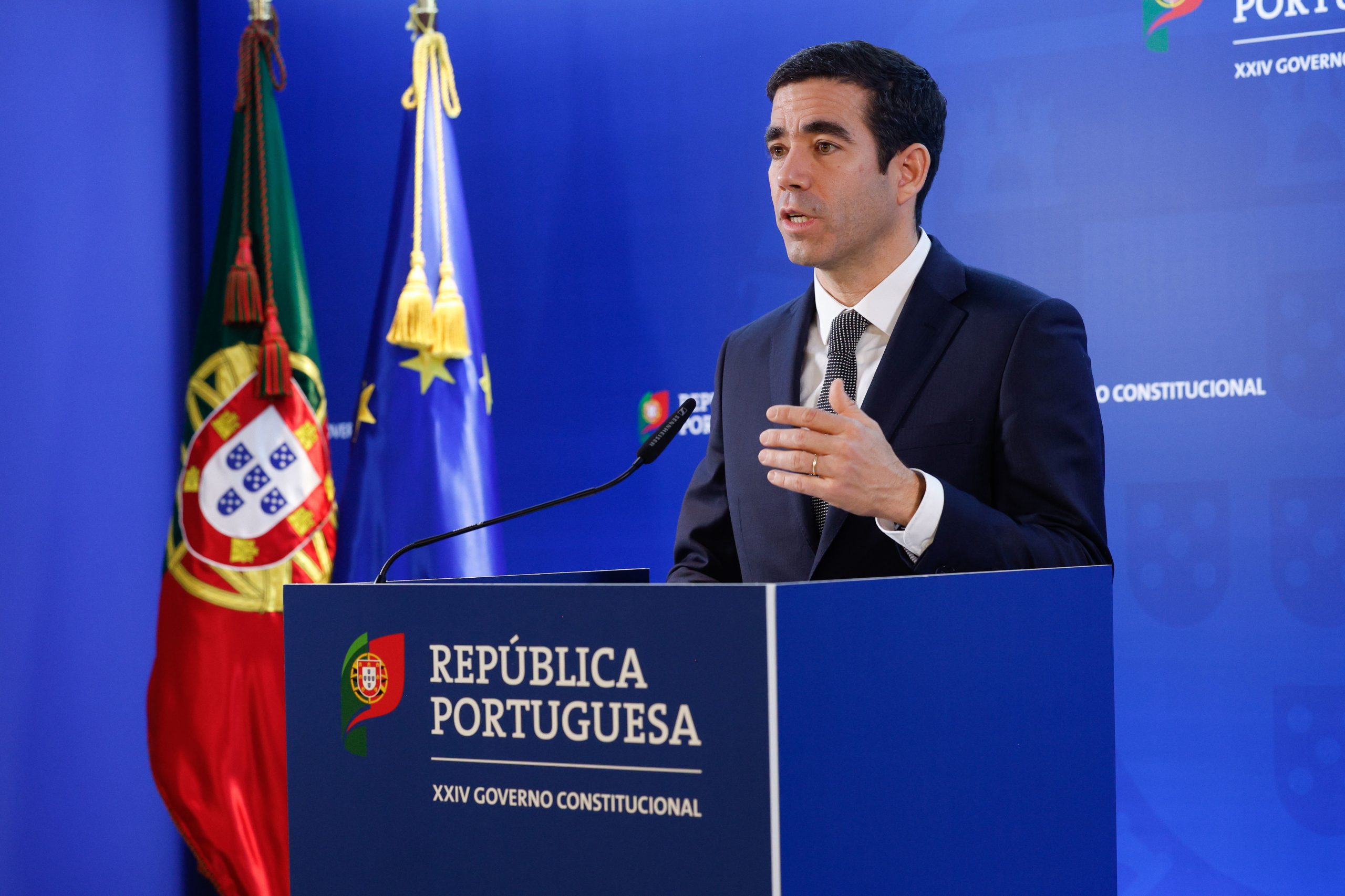 Programa do Governo inclui 60 medidas de outros partidos