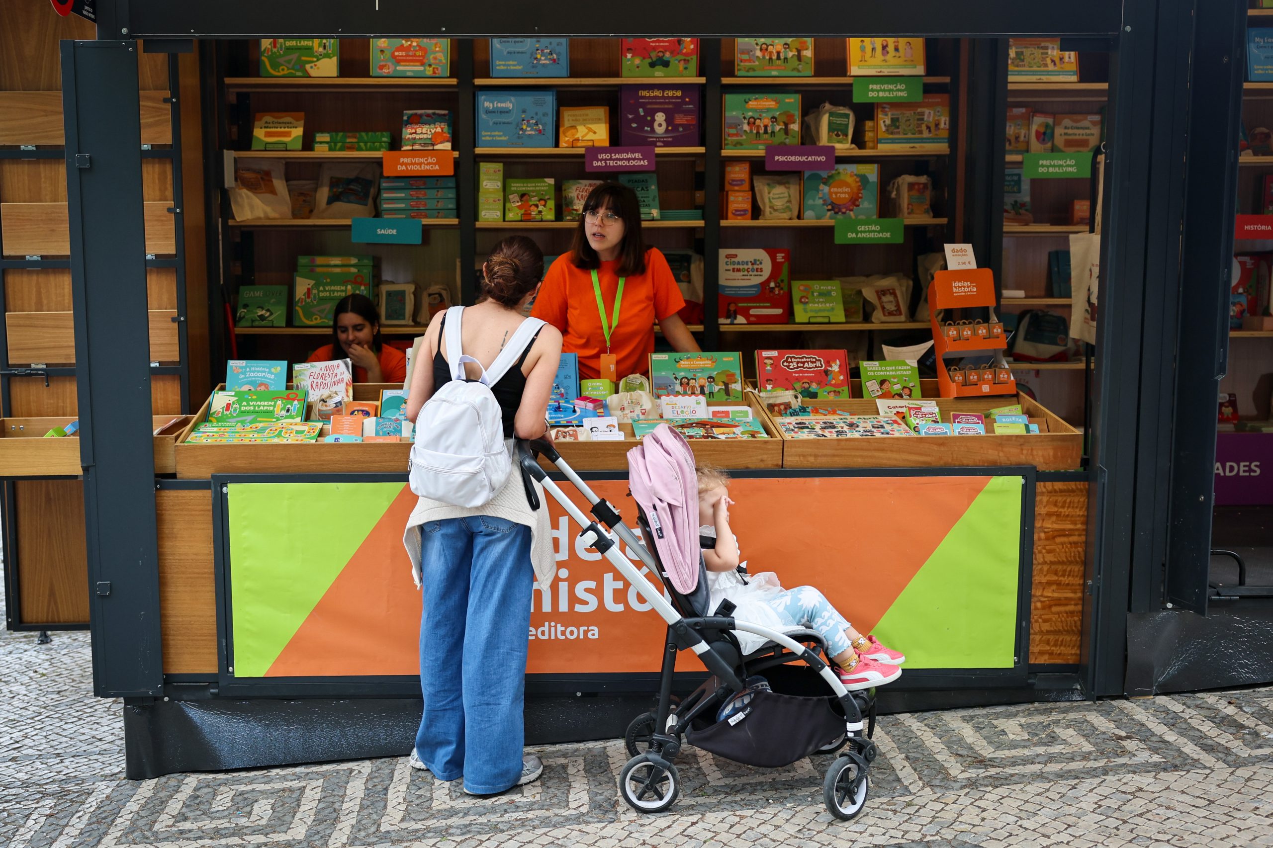 APEL esclarece critérios de participação na Feira do Livro de Lisboa de 2026