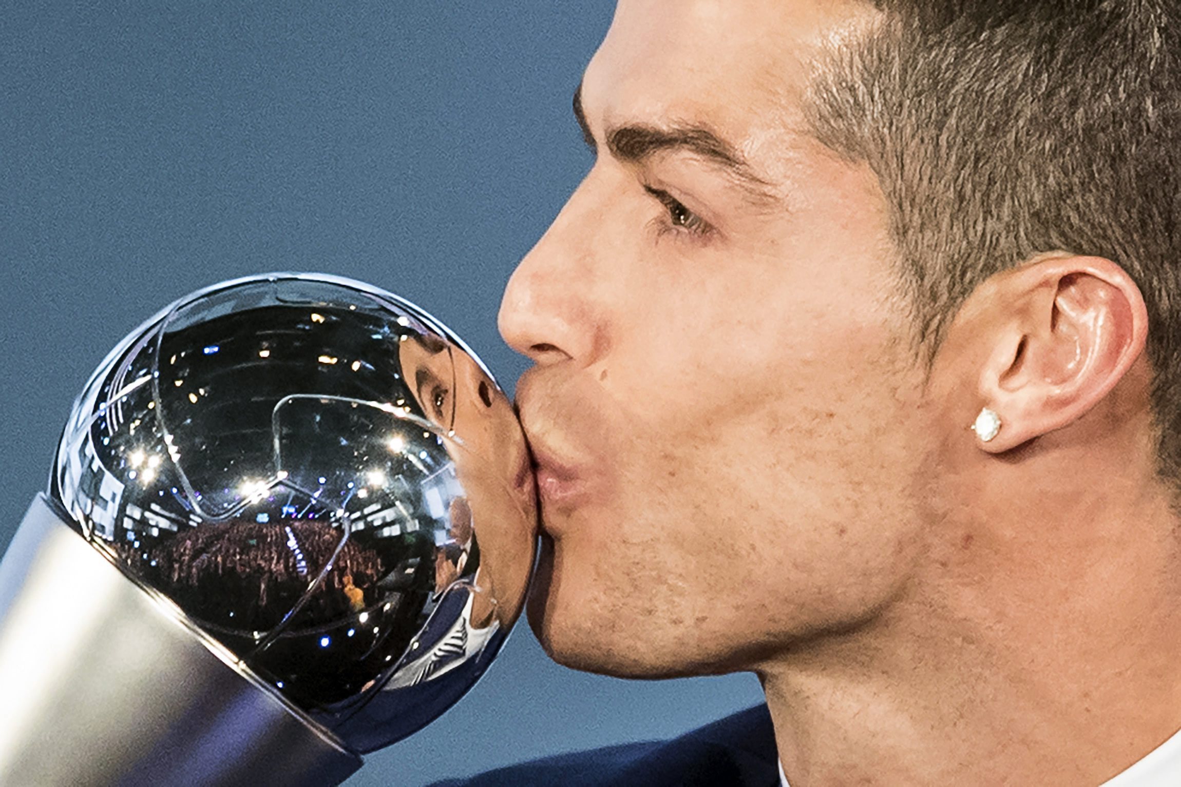 Cristiano Ronaldo diz ser “incrível” receber prémio ‘The Best’