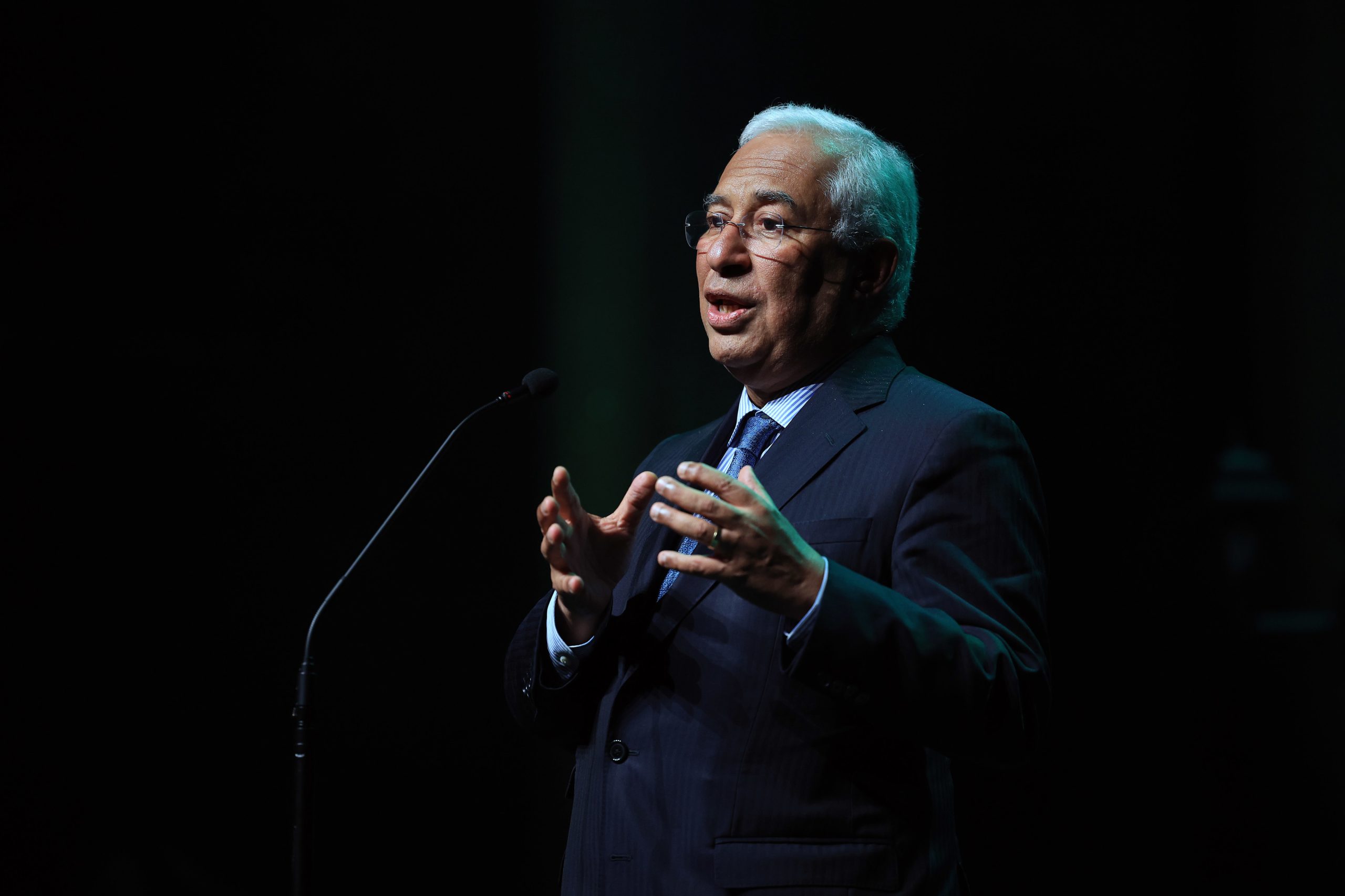 Costa diz à Plataforma das polícias que Governo carece de legitimidade para responder às reivindicações