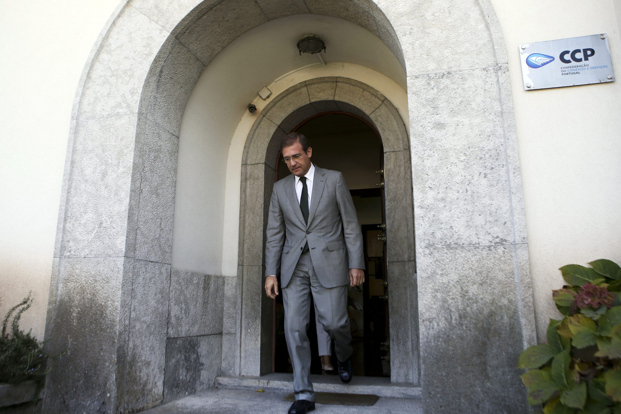 Passos defende que cumprir dever de transparência é questão de “decência”