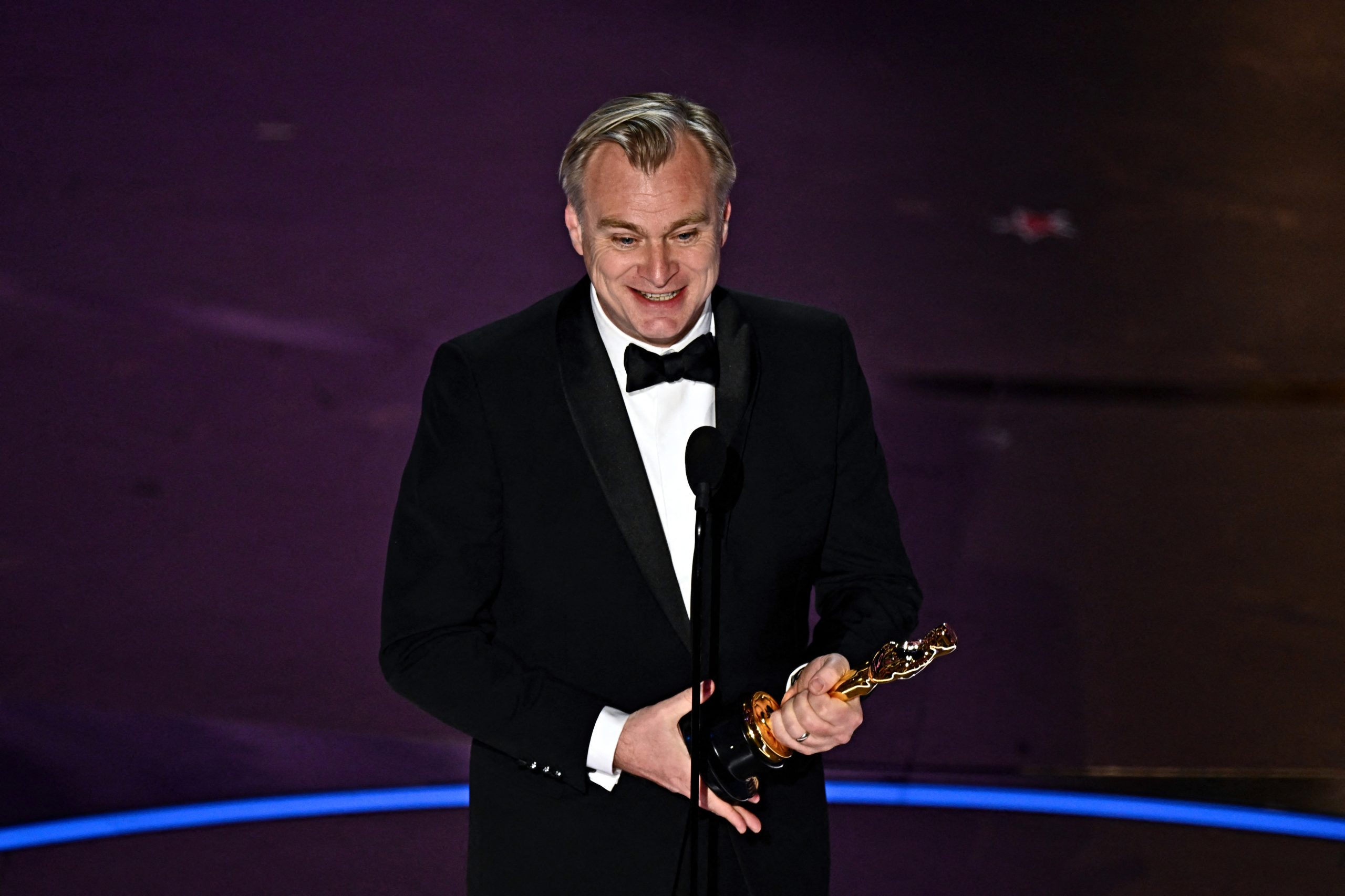 Christopher Nolan vence Óscar de Melhor Realização por “Oppenheimer”
