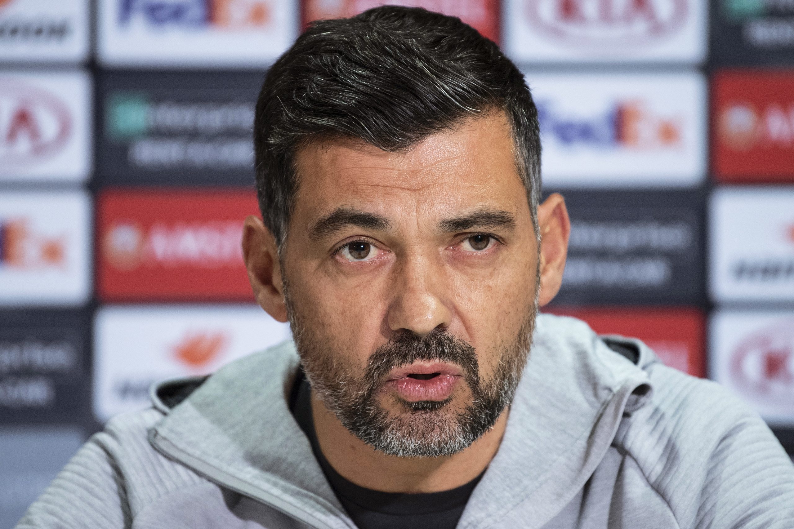 Favoritismo para o clássico? Sérgio Conceição diz que “é de 50/50”
