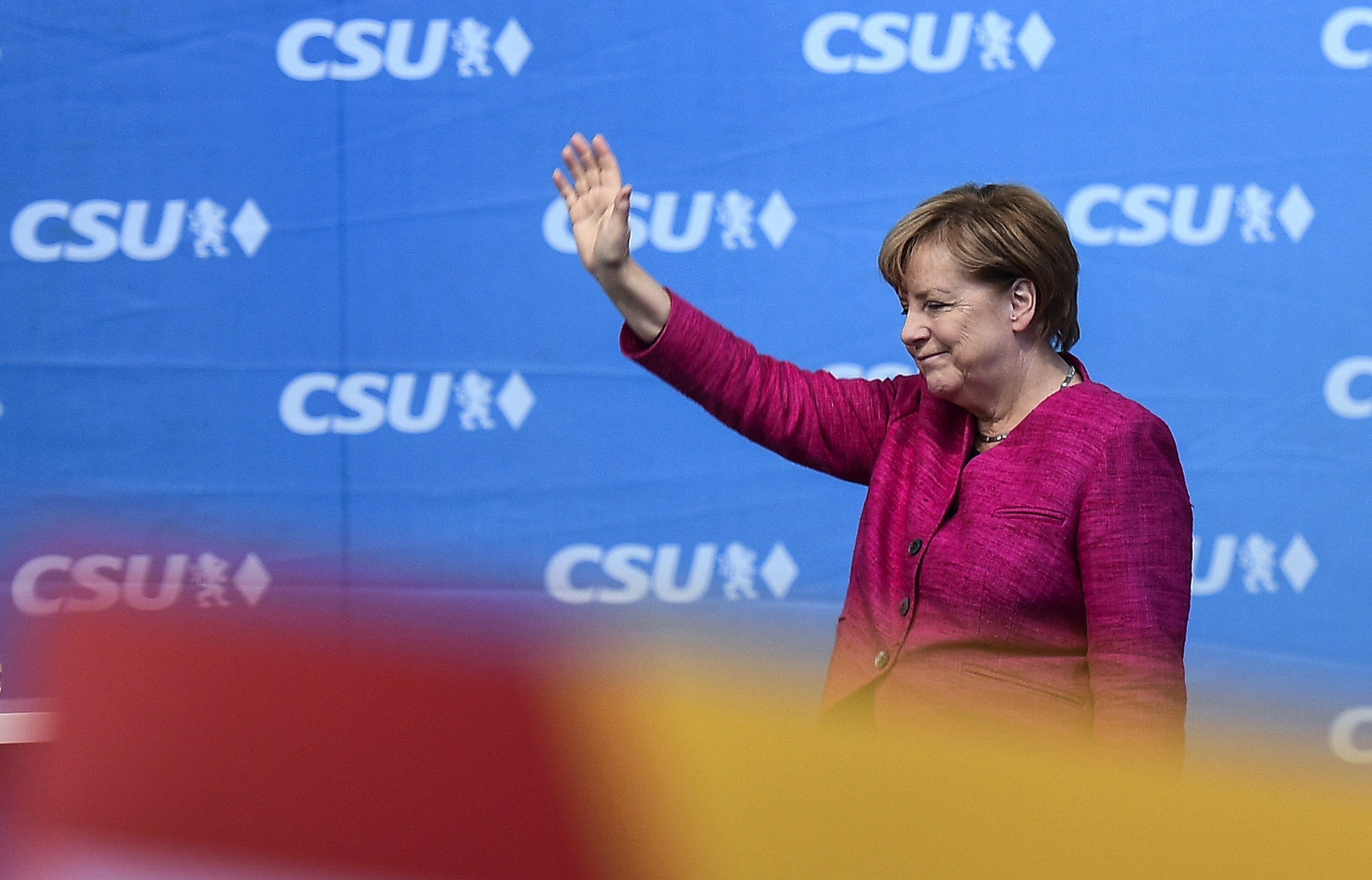 Eleições legislativas devem dar quarto mandato a Angela Merkel