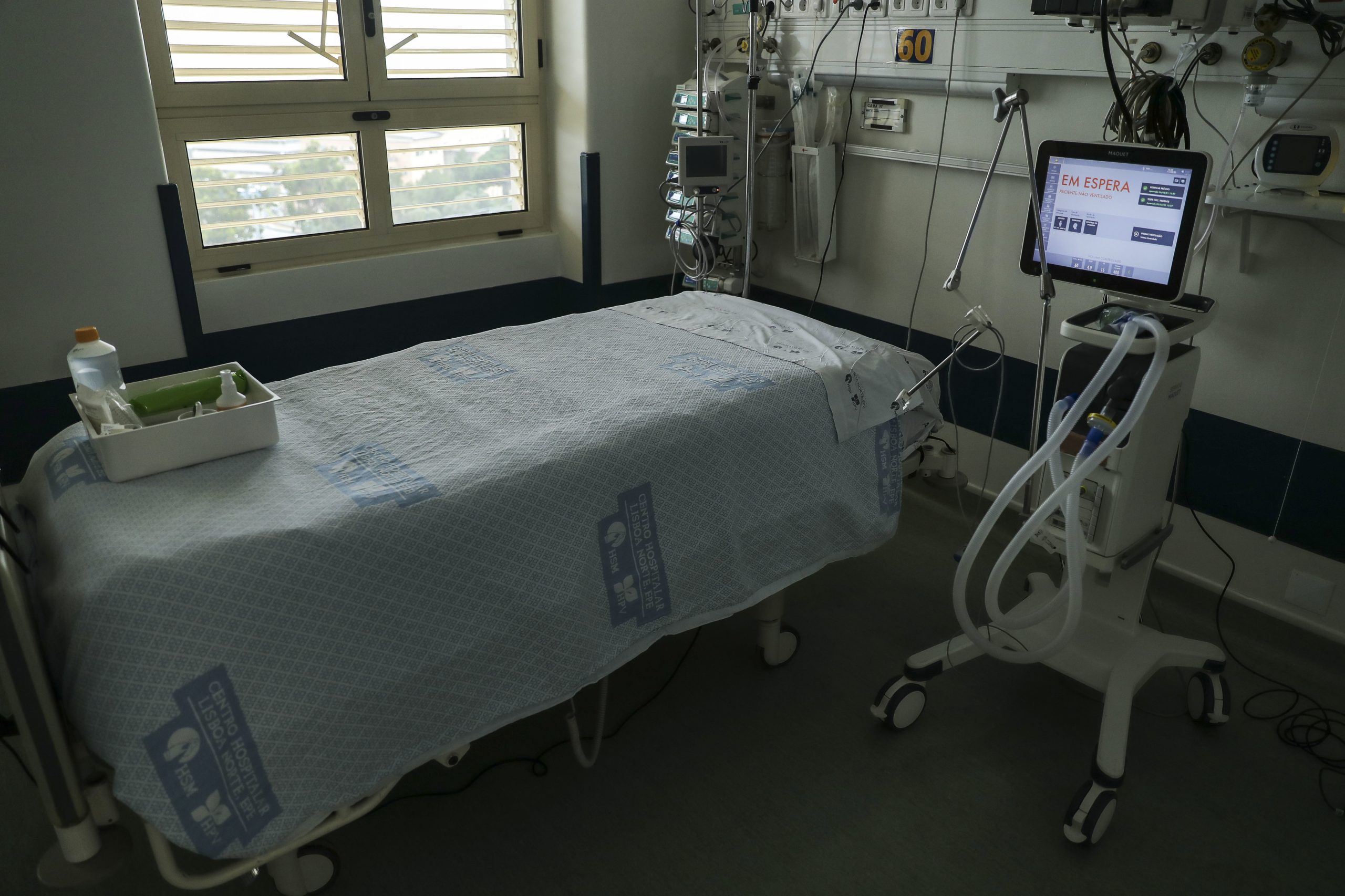 Covid-19: Regulador emite instruções sobre transferências entre hospitais, depois de queixas das famílias