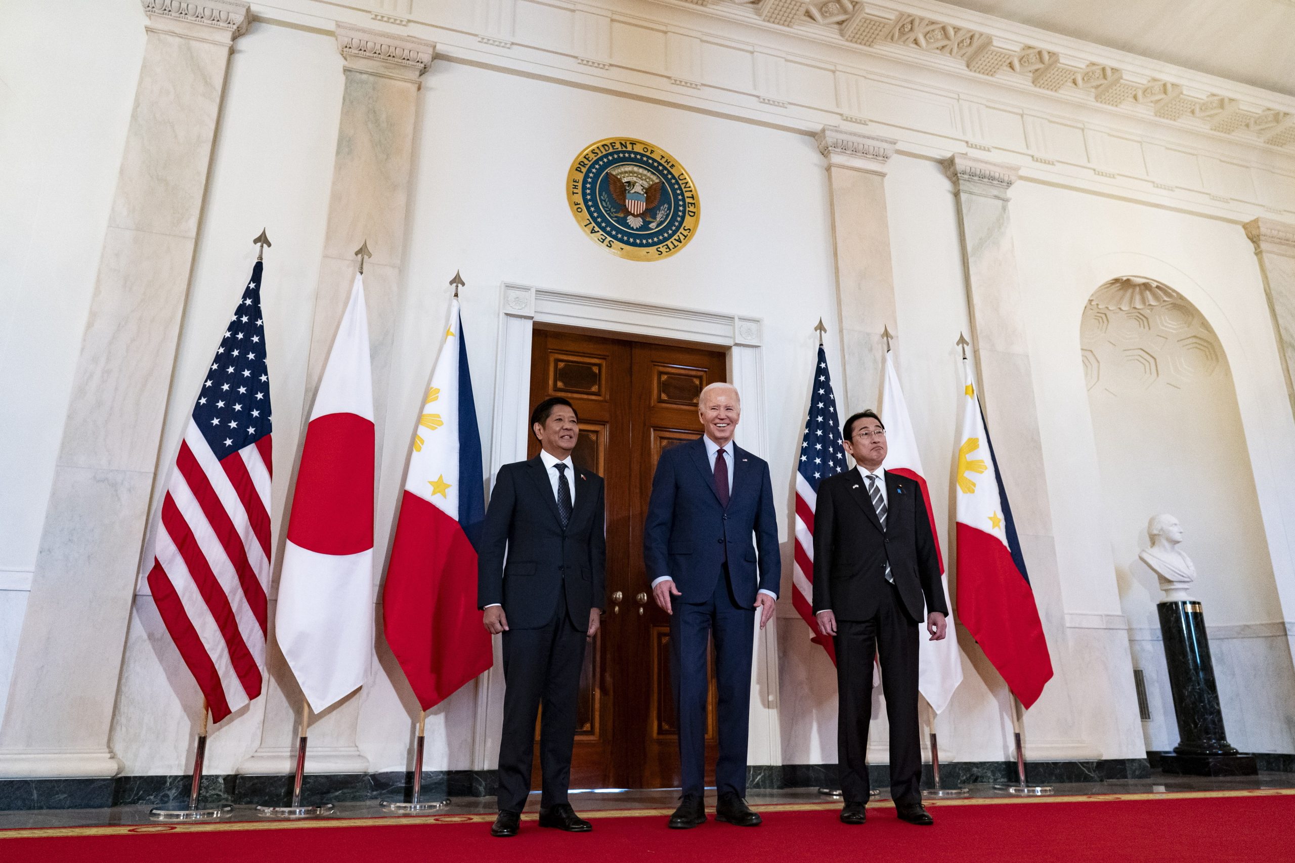 EUA, Japão e Filipinas denunciam agressividade de Pequim no mar do sul da China
