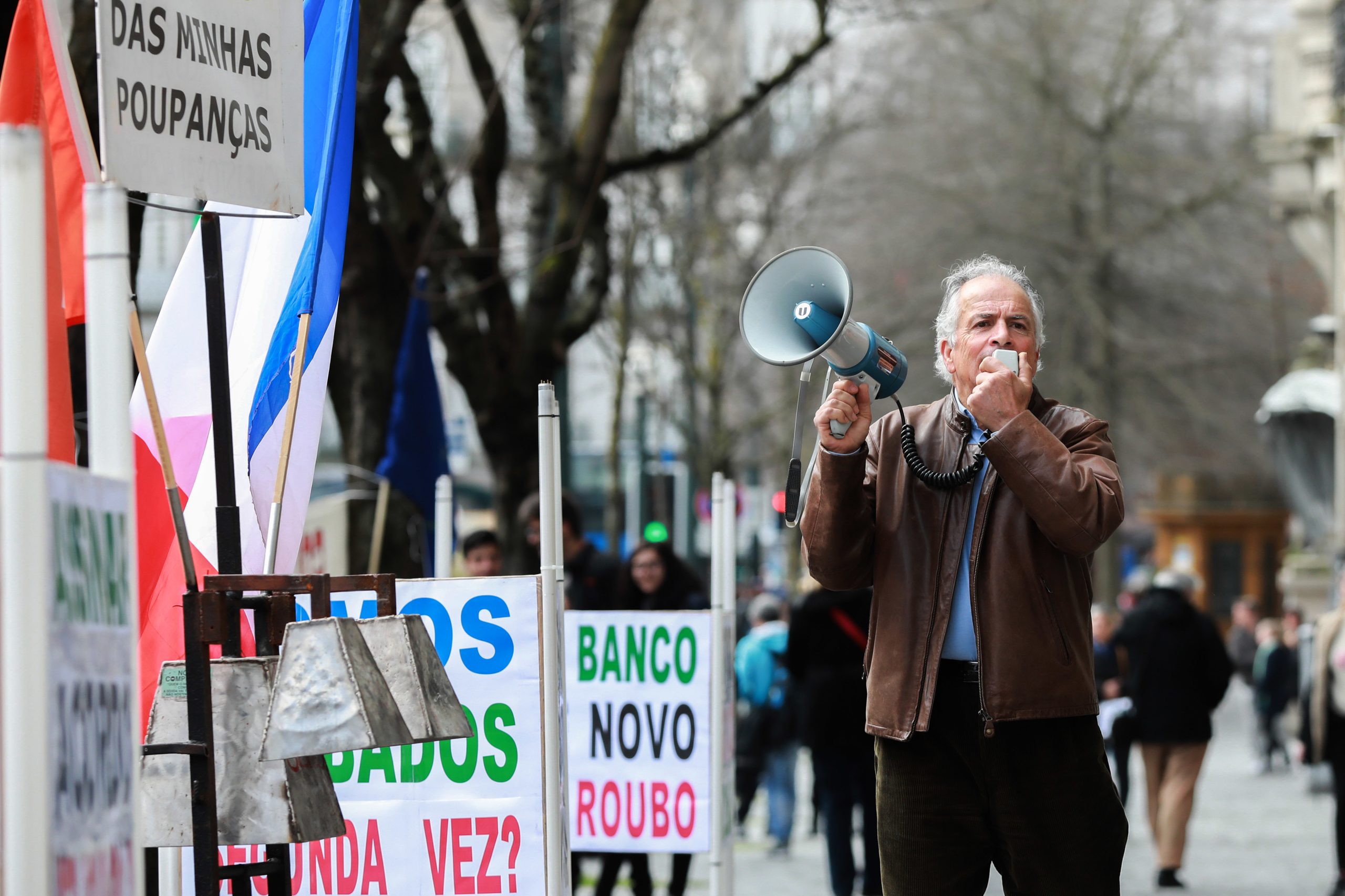 BES. Advogado espera estatuto de vítima para os 1600 lesados “nos próximos dias ou semanas”