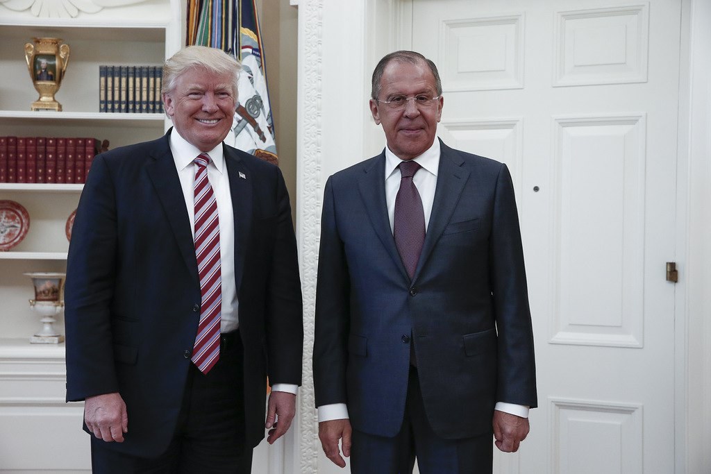 Casa Branca desmente que Trump tenha revelado informação secreta à Rússia