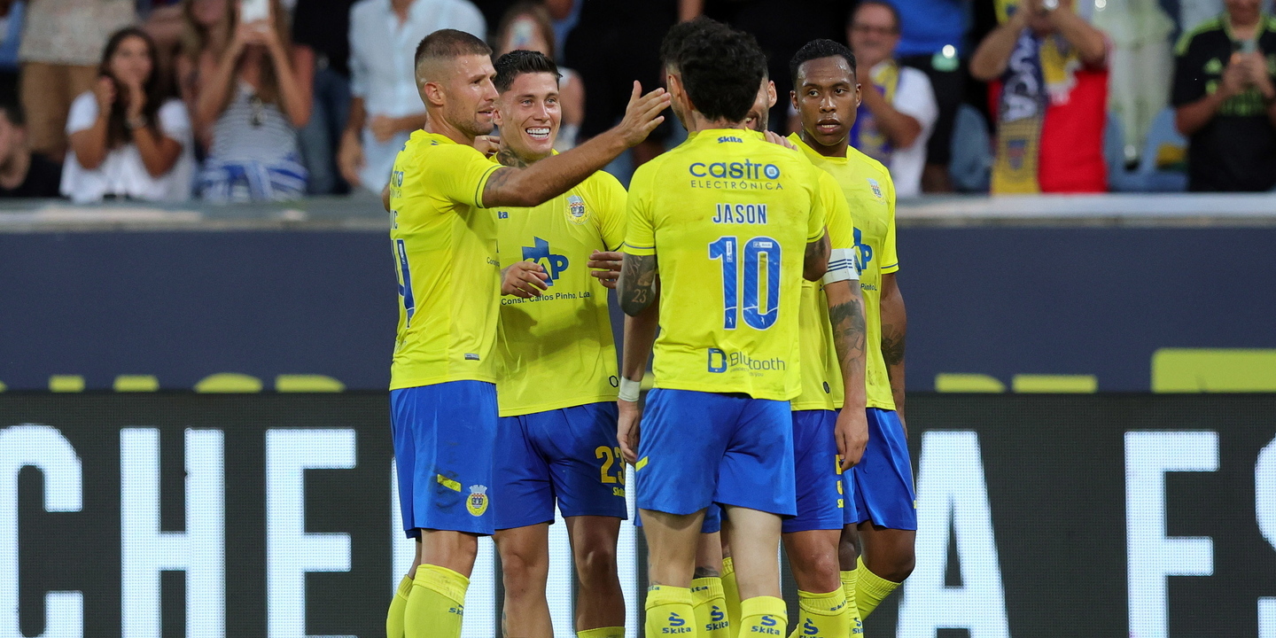 Arouca vence Estoril Praia com golo aos 90+6 minutos