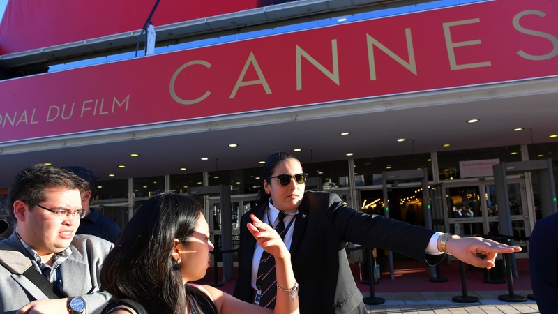 Palácio dos Festivais de Cannes vendido virtualmente como NFT em leilão