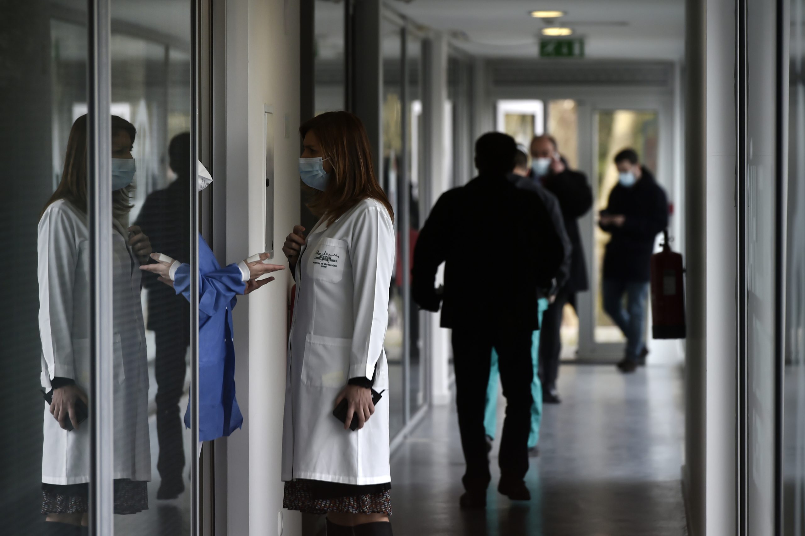 Covid-19: Hospital de campanha em Viseu recebe infetados “em fase de melhoria”