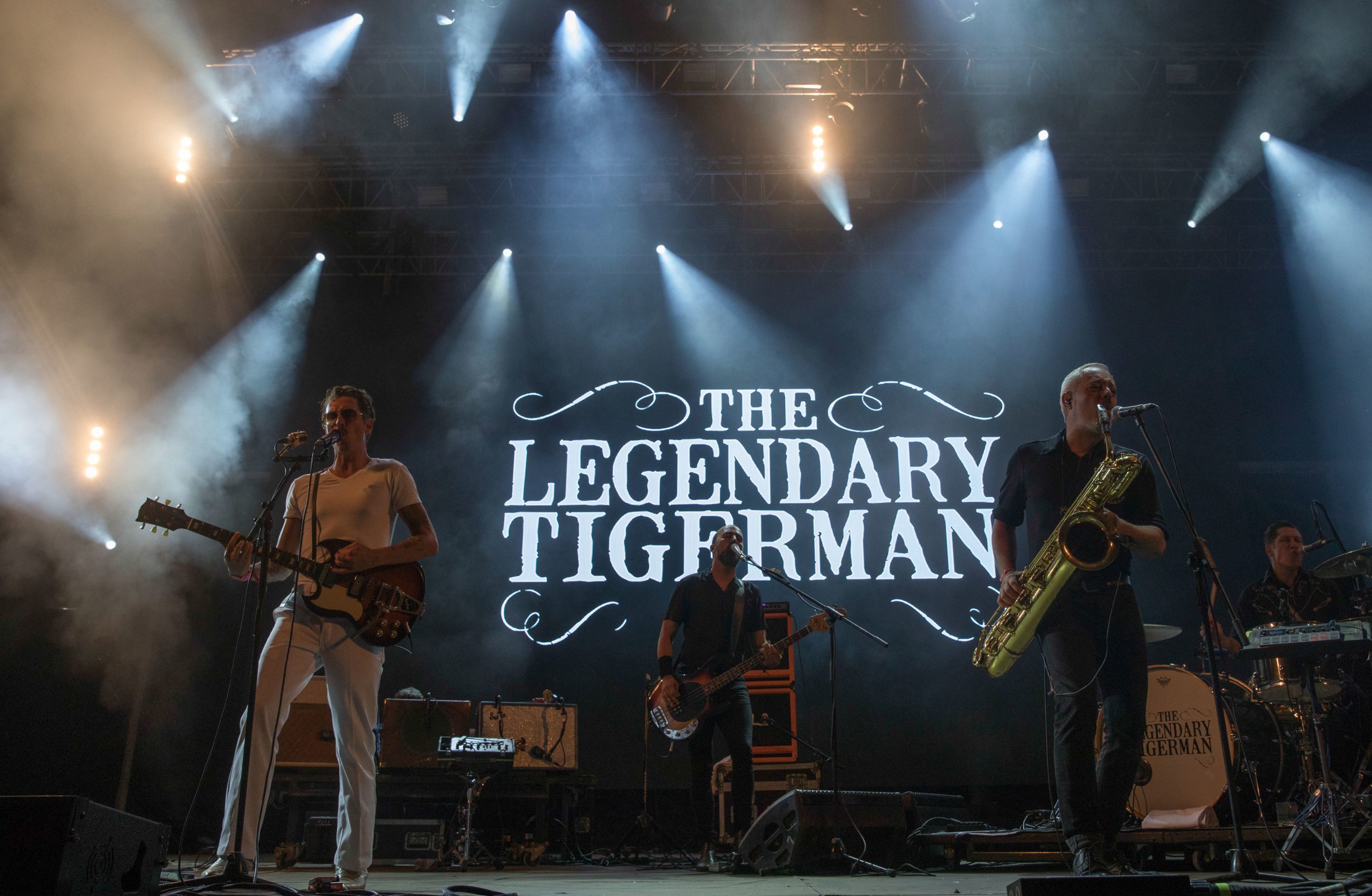 Salão Brazil em Coimbra começa o ano com Paus, Legendary Tigerman e Lavoisier