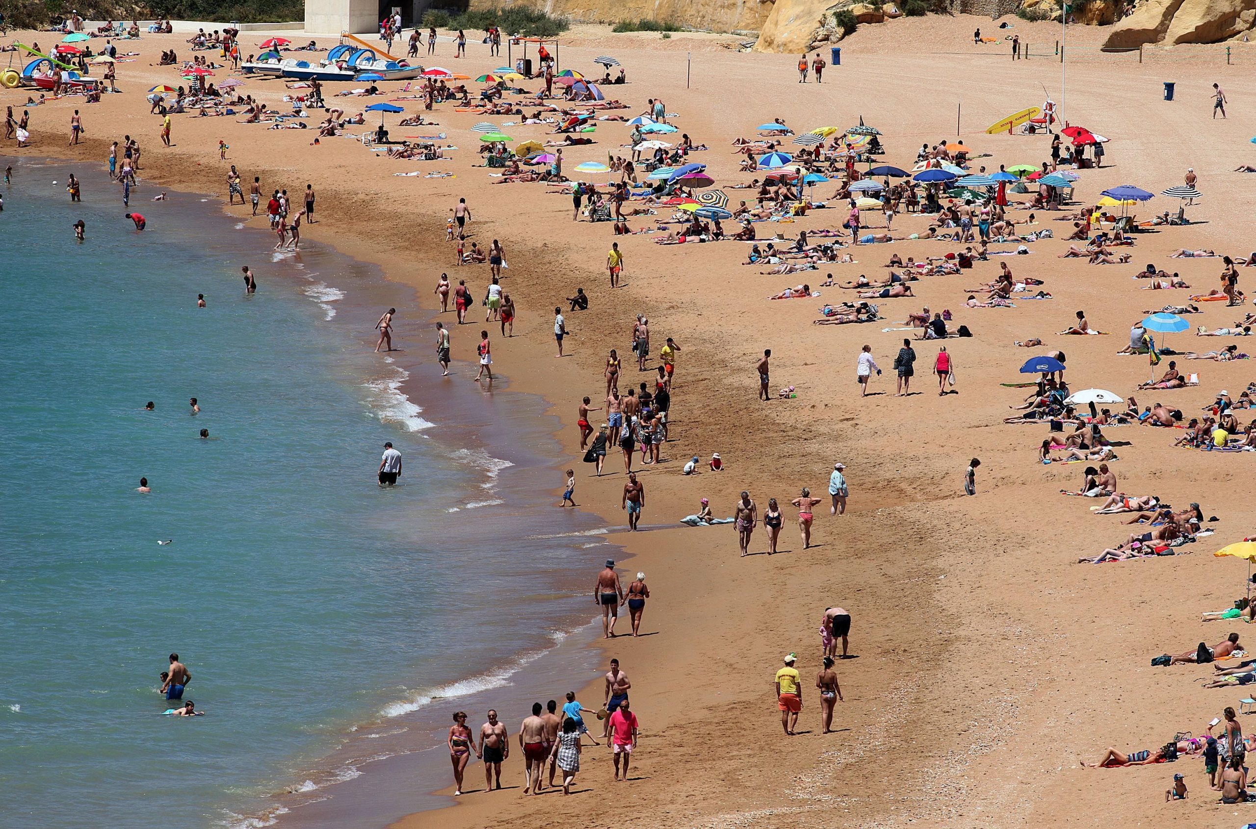APA considera “especulatória” qualquer conclusão sobre qualidade das águas balneares