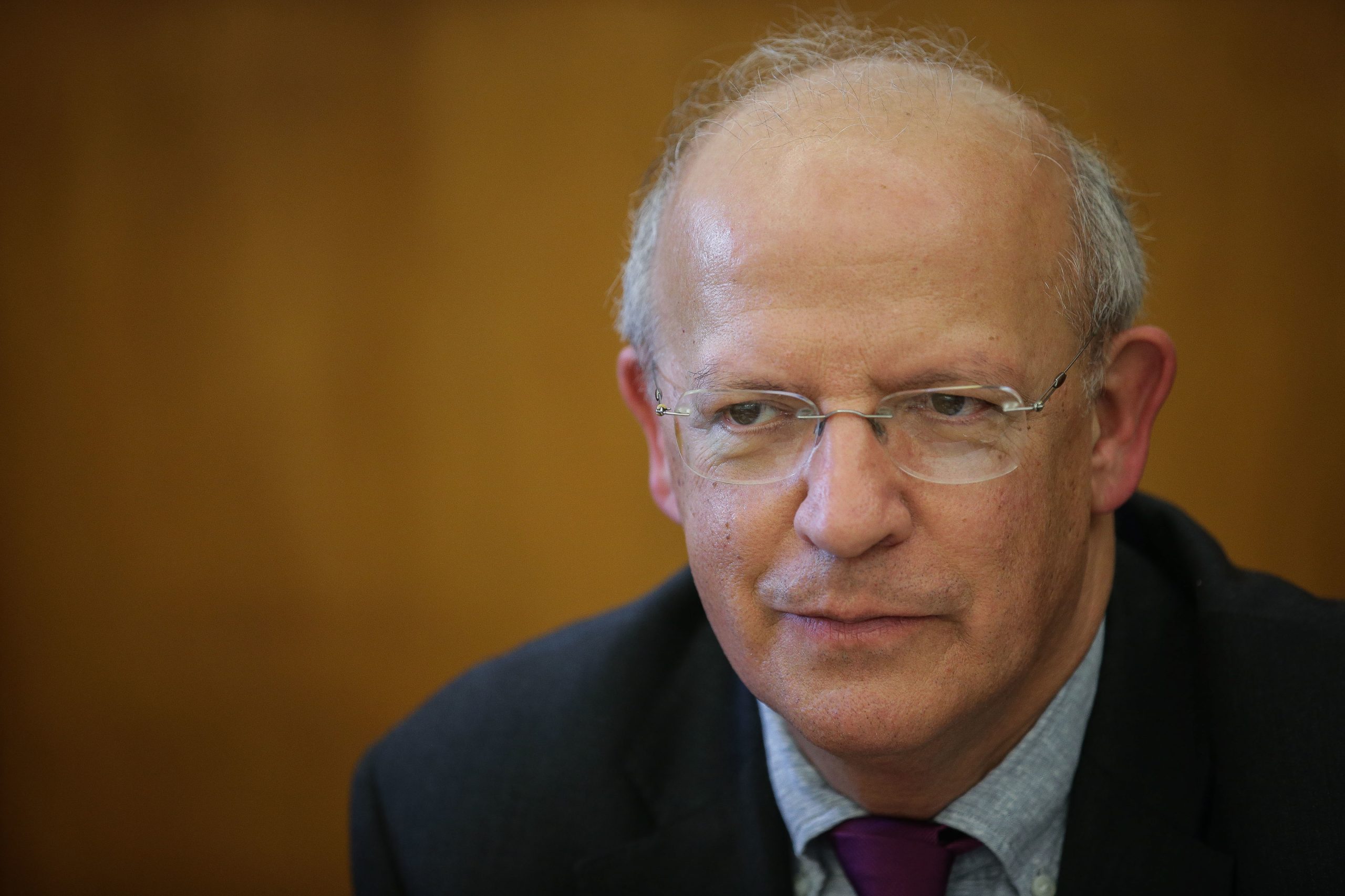 PS. Santos Silva admite repetição da solução de Governo e afasta entendimento com PSD