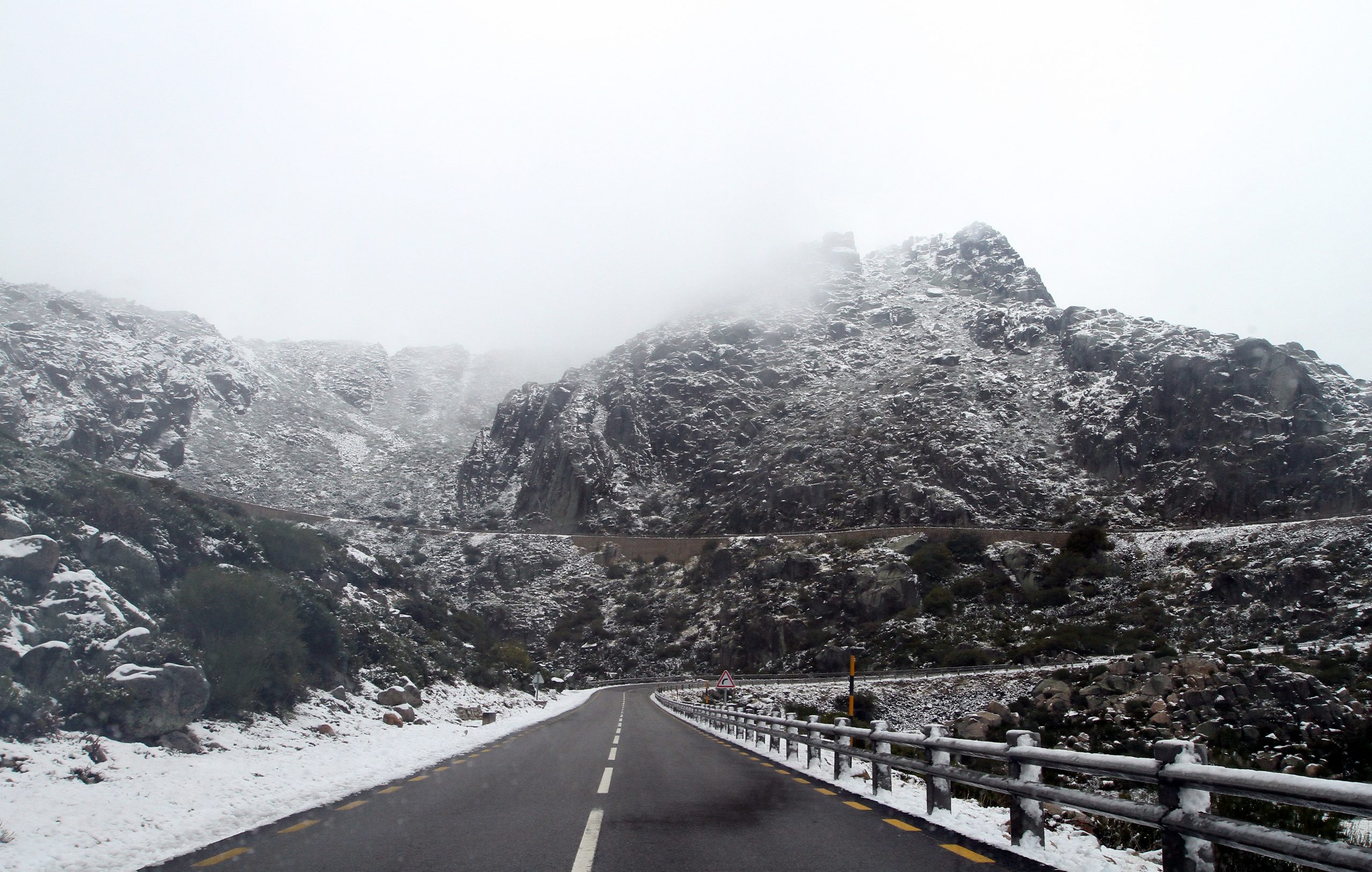 Chuva forte, trovoada e neve marcam esta terça-feira no continente