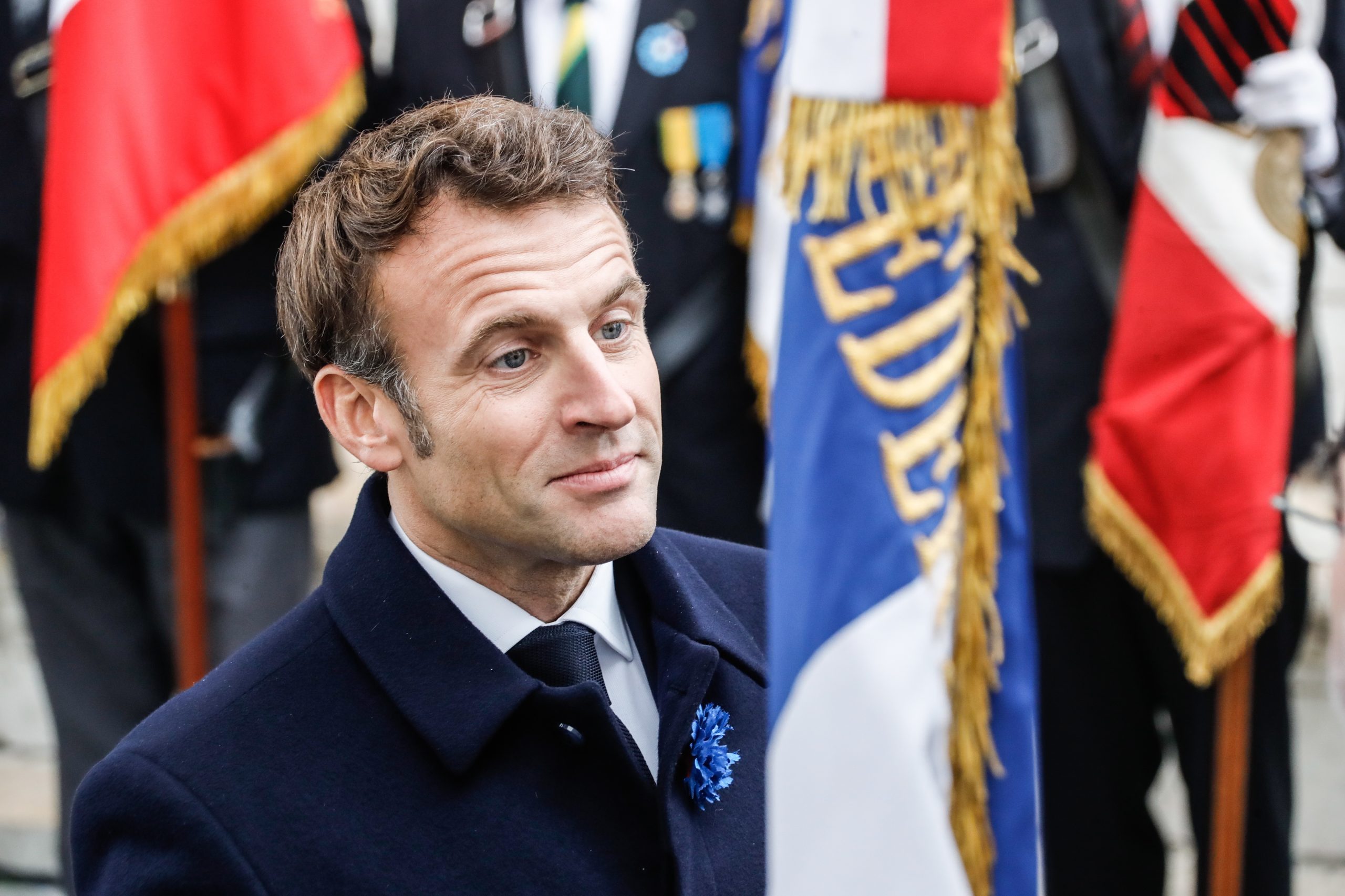 Macron quer combater desigualdades em África para impedir fluxos migratórios