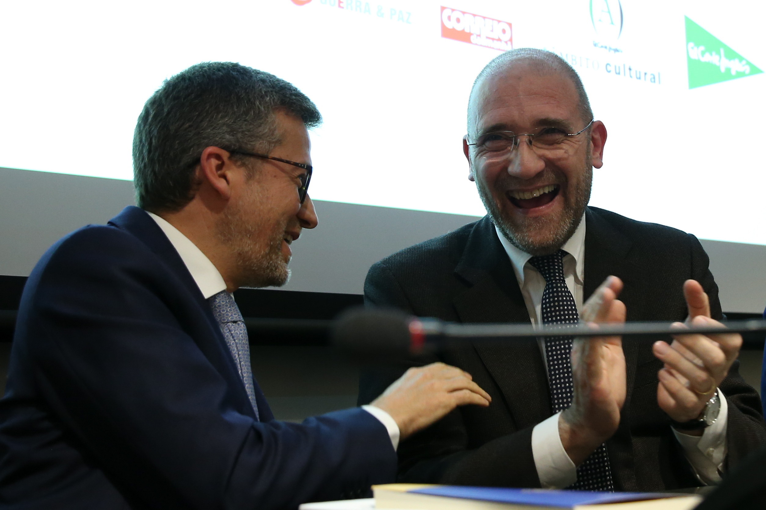 Passos critica contraste das avaliações a Carlos Moedas feitas por Costa