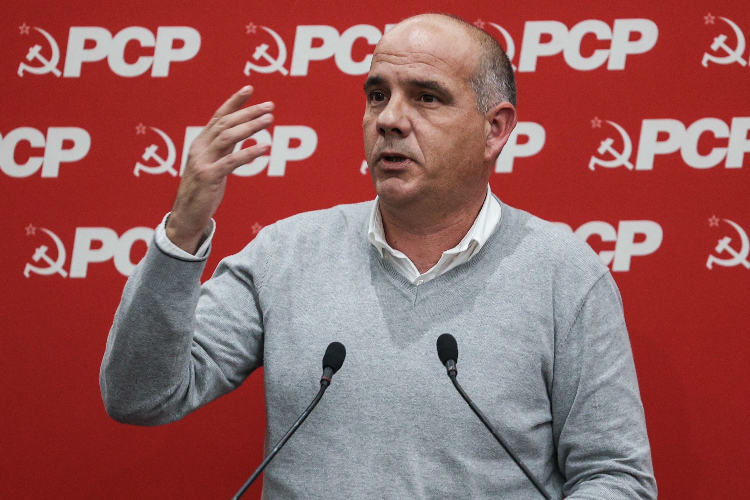 Paulo Raimundo: “Está tudo a apertar e as pessoas têm de reagir”