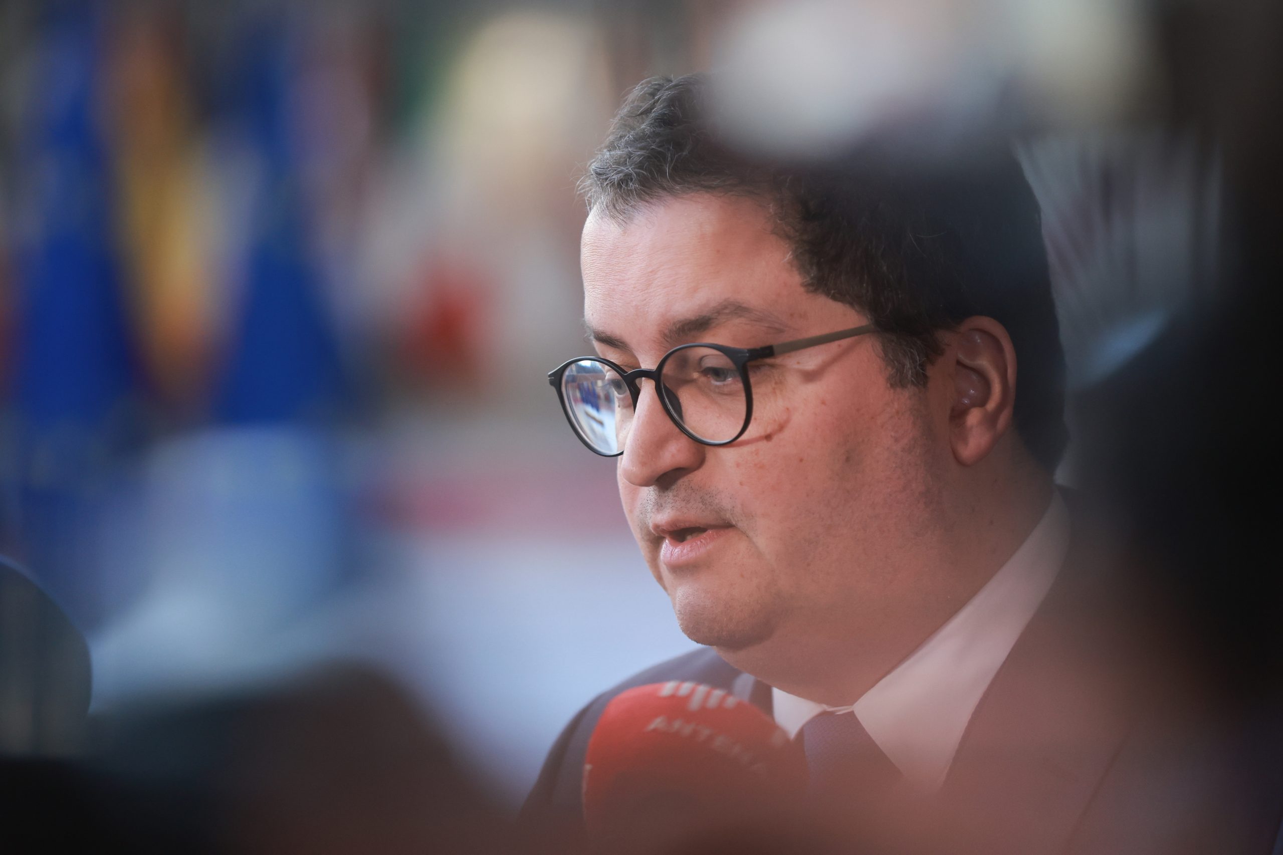 Miranda Sarmento admite risco de défice orçamental em 2026