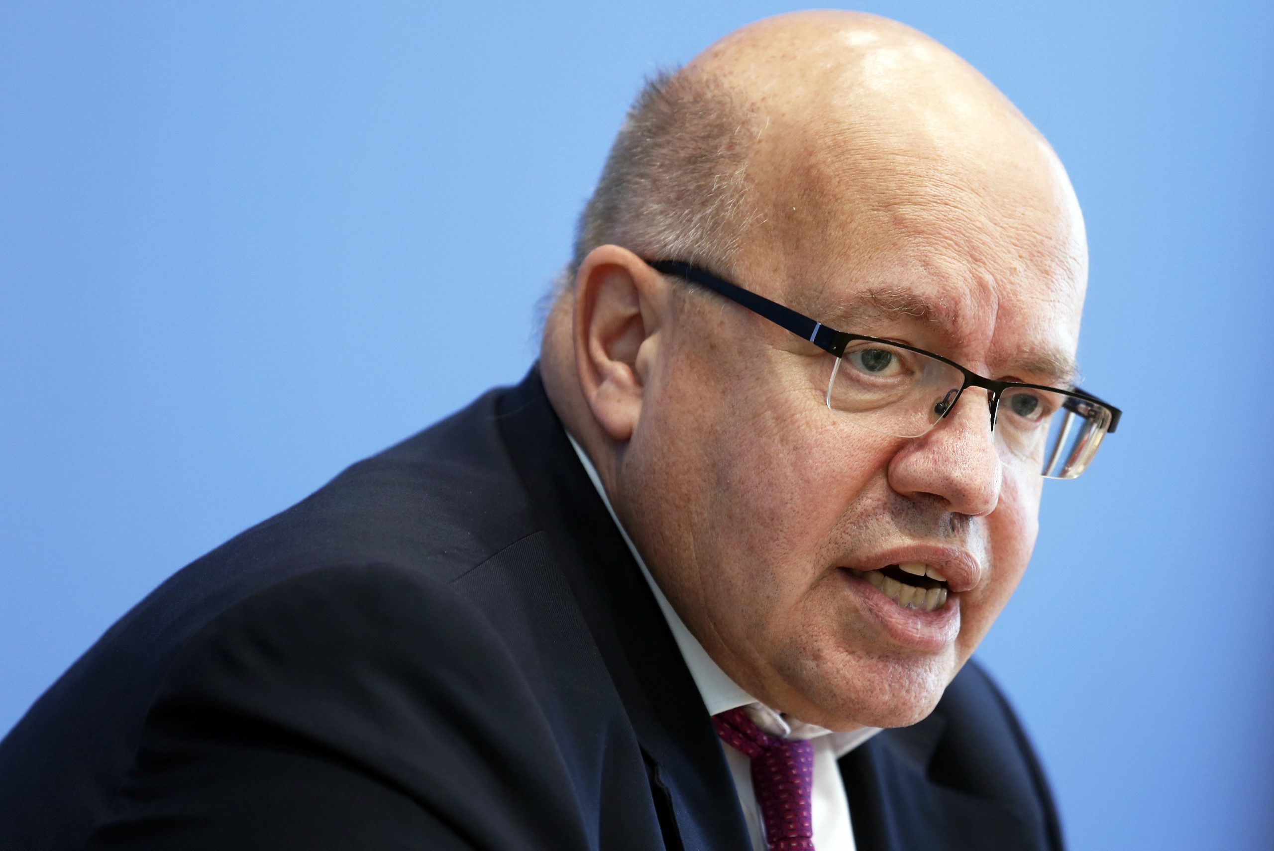 Berlim pressiona UE a ter posição comum sobre venda de armas a Riade