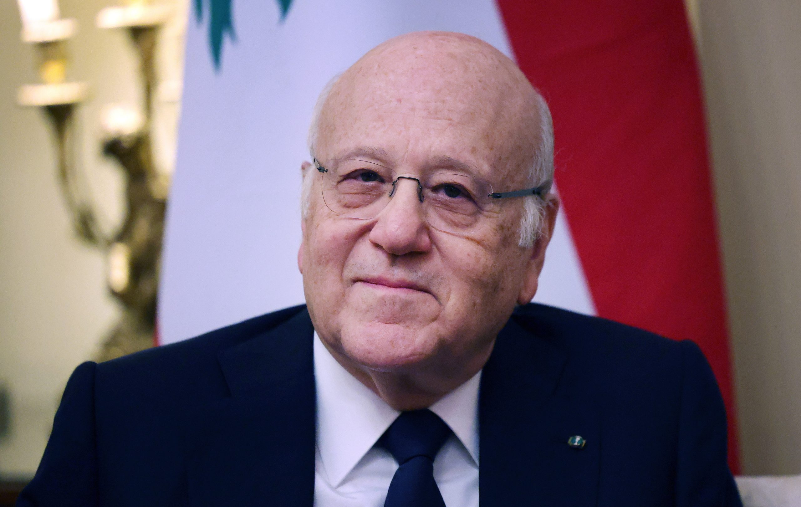 Primeiro-ministro libanês defende regresso de refugiados no Líbano após queda de Assad