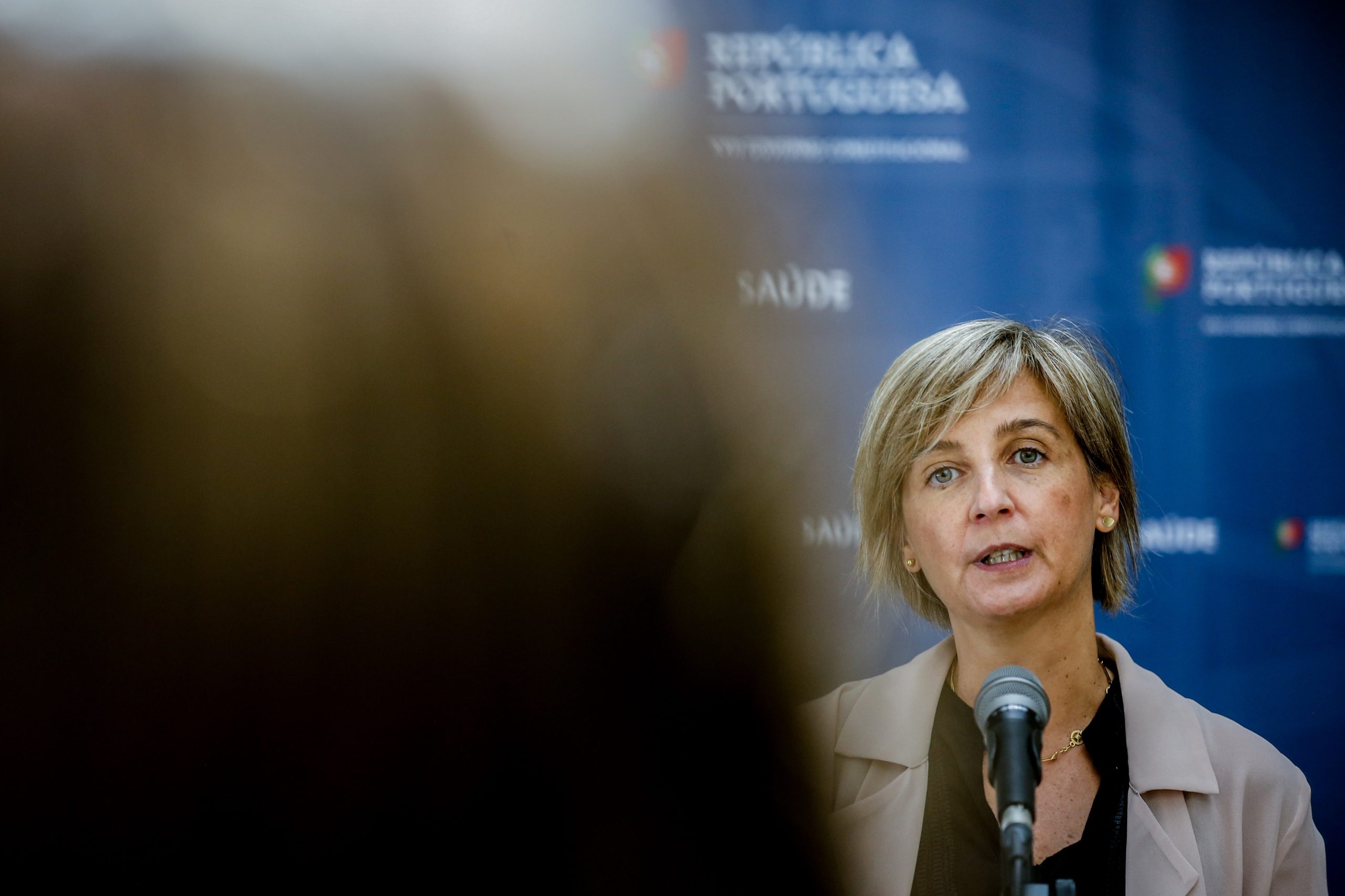 Marta Temido admite “problema de organização” do SNS