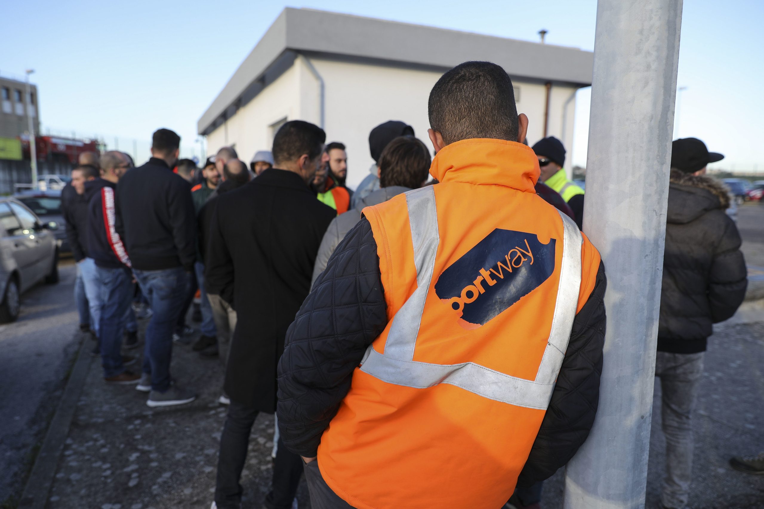 Empresa de assistência nos aeroportos Portway avança para ‘lay-off’